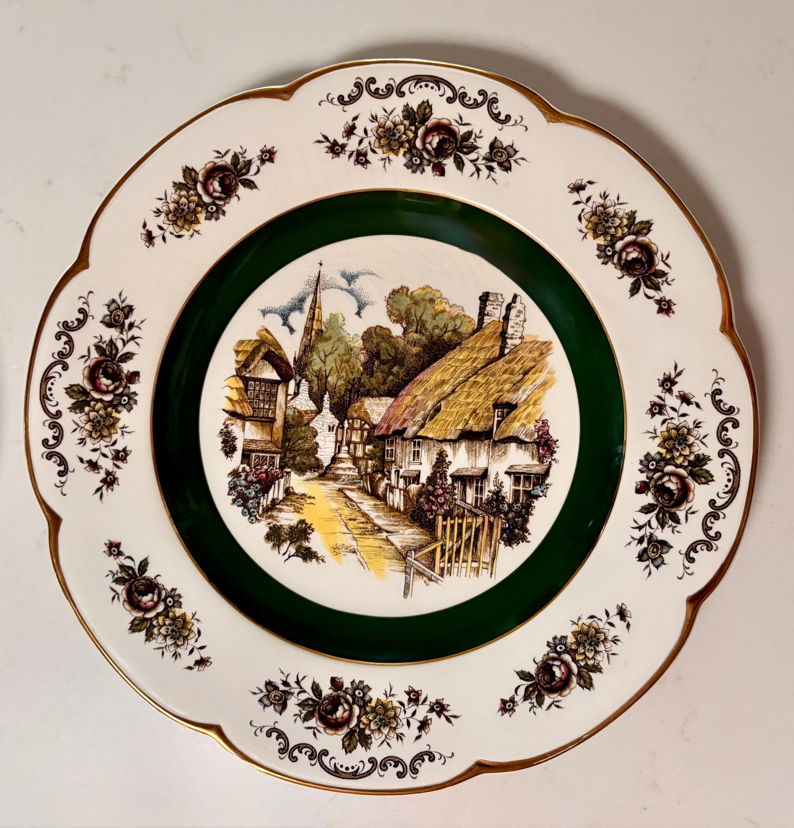 1950s Green and Gold English"Ascot" Decorative Plates by Wood and Sons, Set of 2 - 7