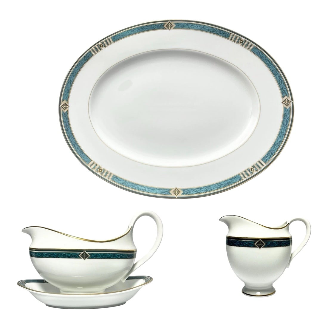 1990s Wedgwood "Kenyon" 3-Piece Porcelain Dinnerware Serving Hostess Set: Wedgwood "Kenyon" 3-Piece Porcelain Dinnerware Serving Hostess Set Good vintage condition. No chips, cracks, or fleabites. Set Includes 1 Platter 14 1/2" 1 Gravy Boat & Underplate 8 3/8" 1 Creamer 4 1