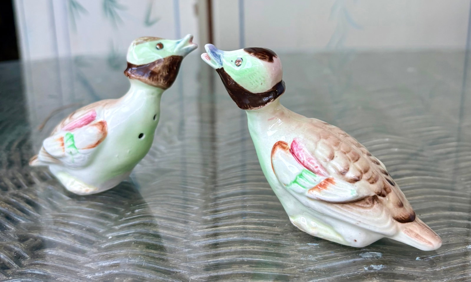 Mid Century Modern Hand Painted Duck Salt and Pepper Shakers - 2