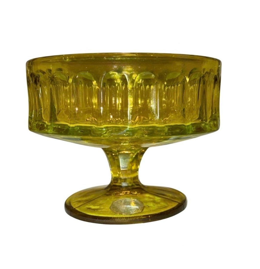1969 Chartreuse Champagne/ Sherbet Glasses, S/4 - 6