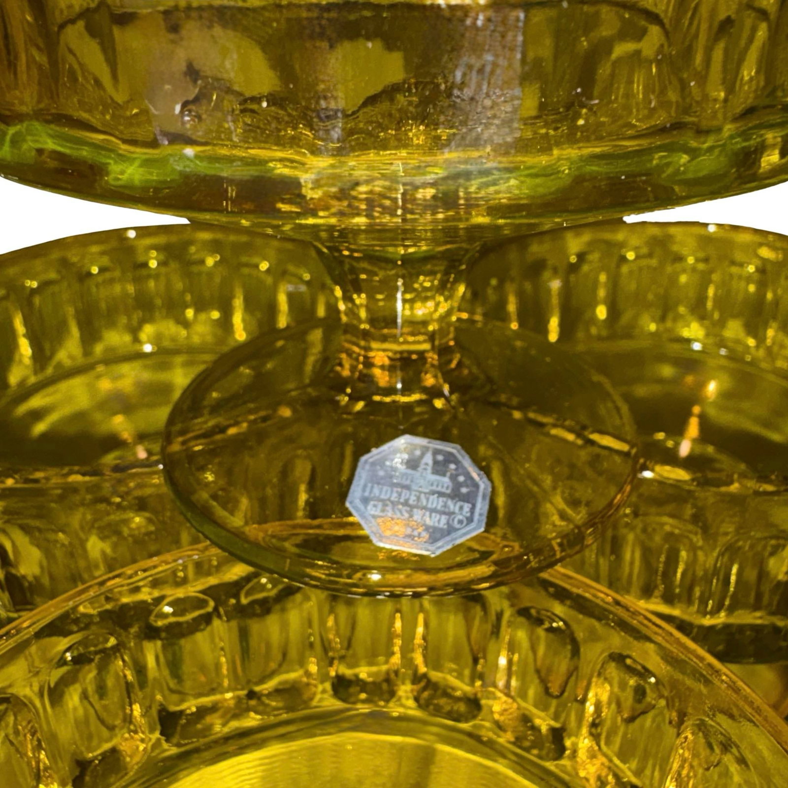 1969 Chartreuse Champagne/ Sherbet Glasses, S/4 - 7