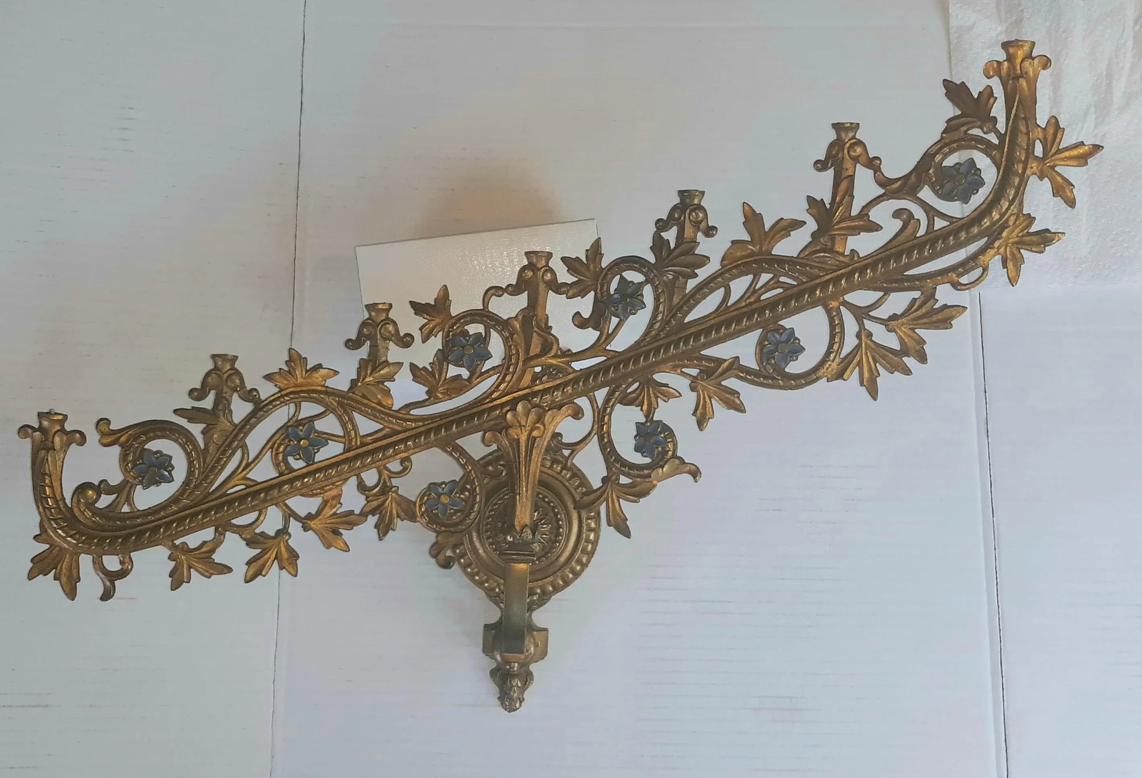 Early 20th Century Hollywood Regency Style Gilded 7 Lights Walls Sconce - 9