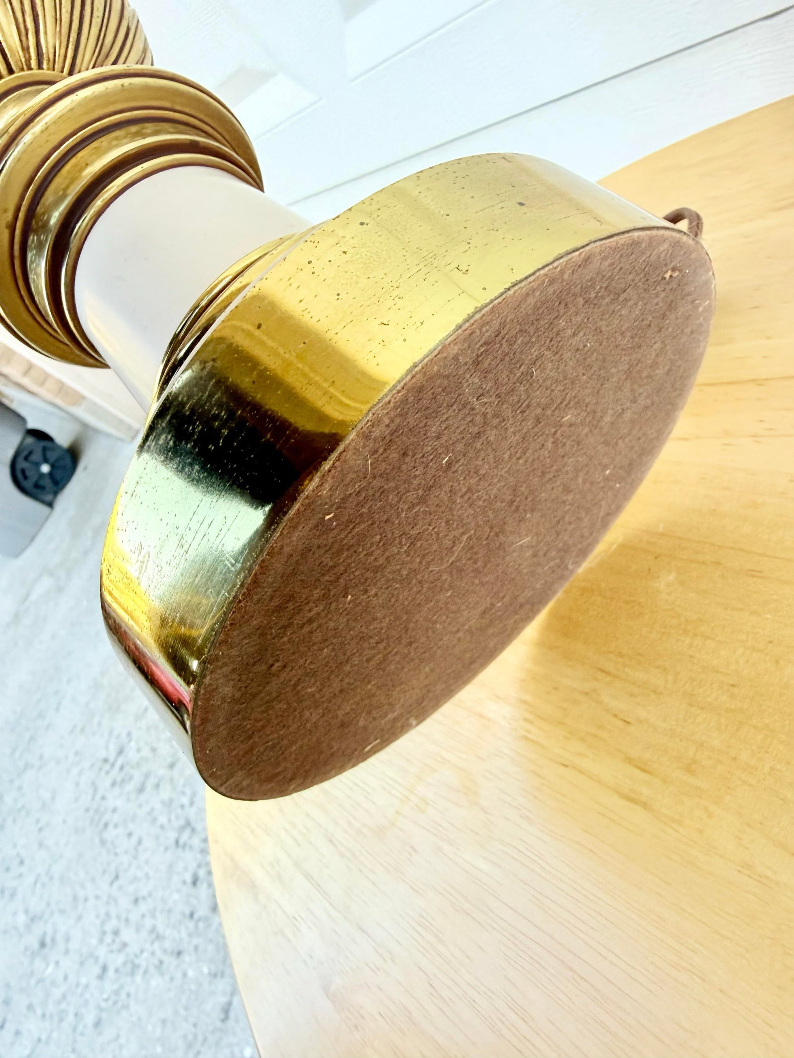 Vintage Brass and Glazed Metal Mid Century Lamp - 6