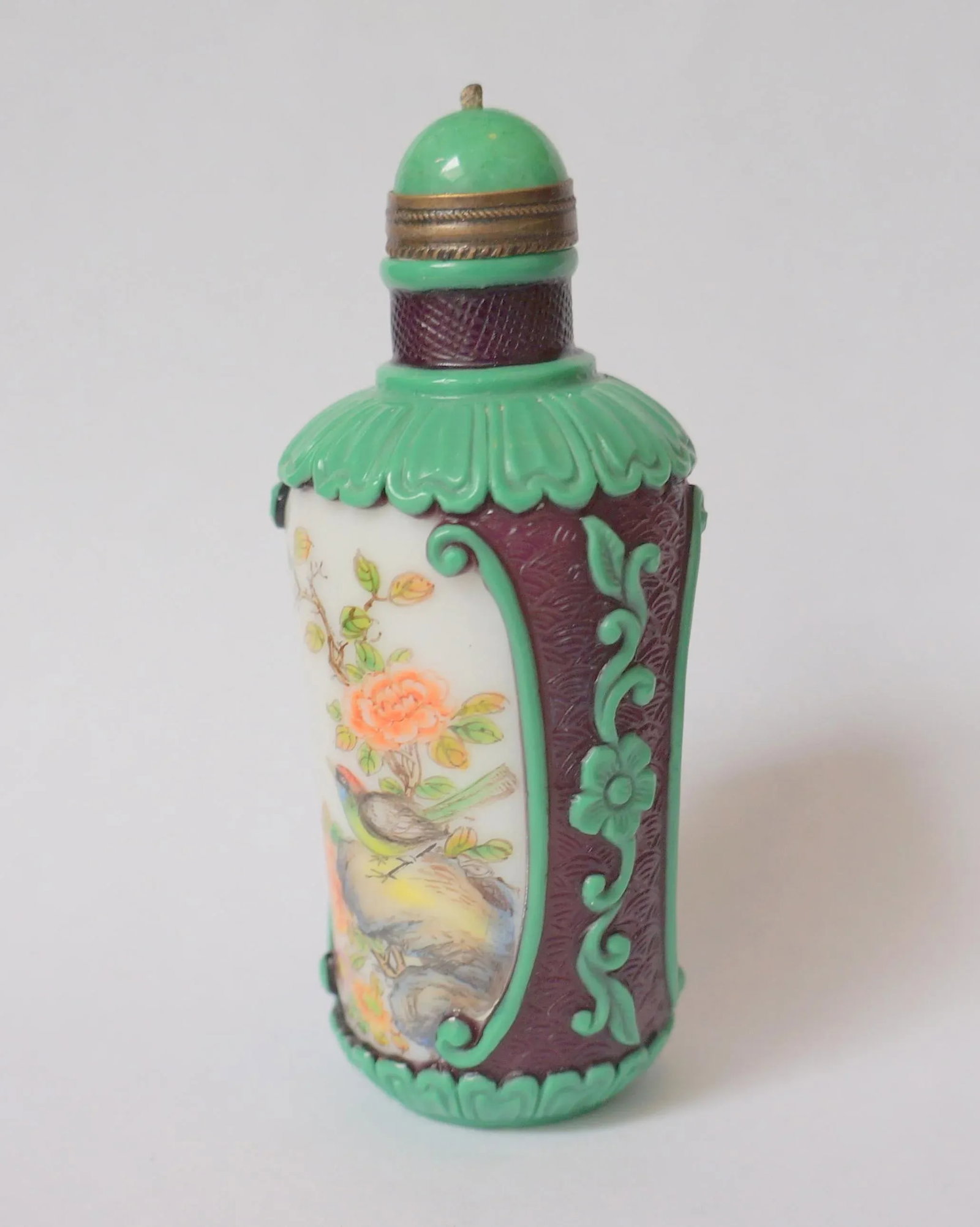 1990s Beijing Glass Snuff Bottle With Floral Painting - 3