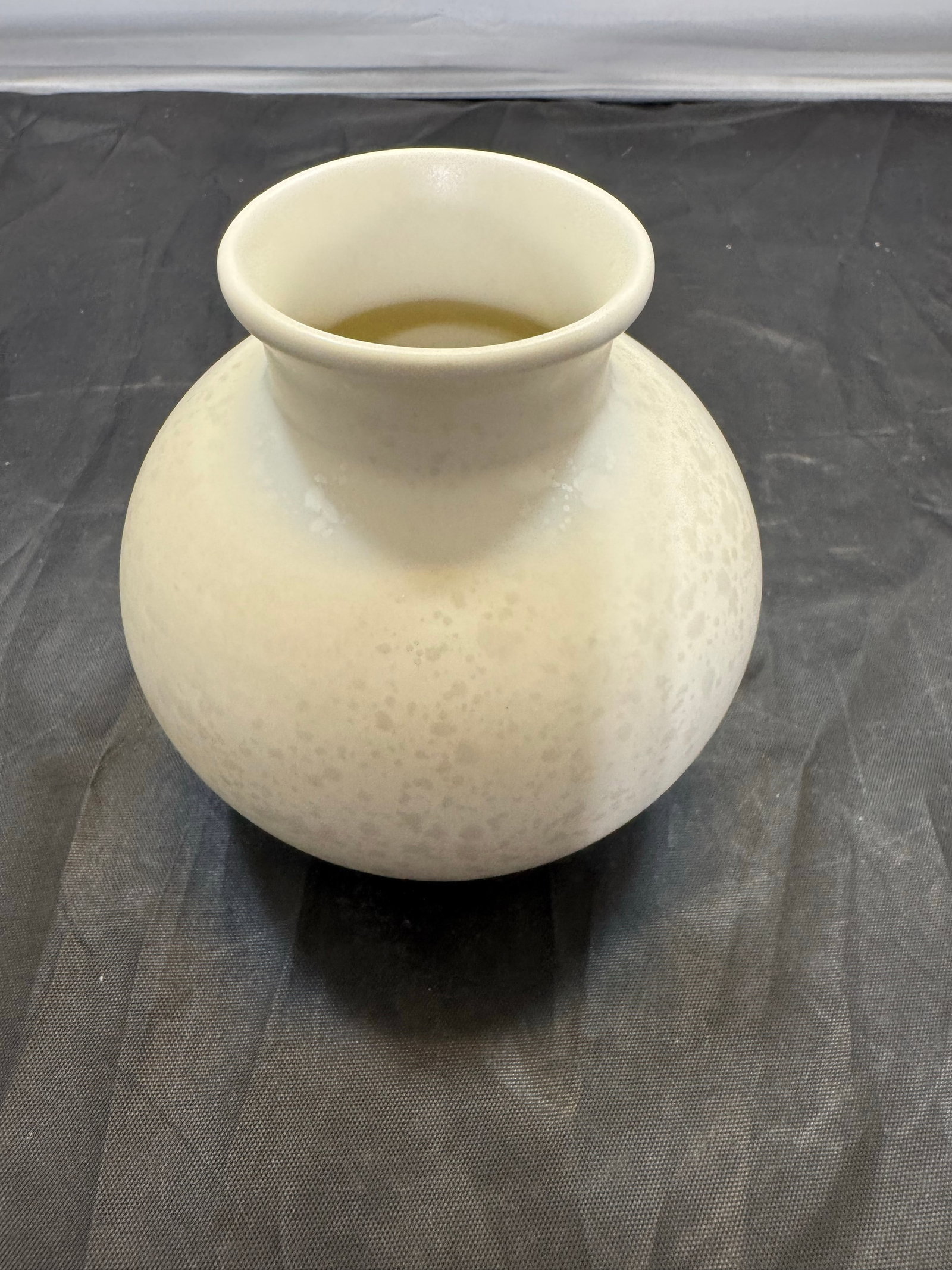 Vintage Poole Pottery Calypso Lustre Pearl Posy Vase 1980s Iridescent White MCM - 2