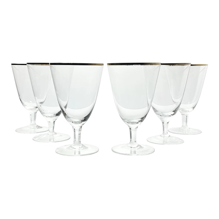 1960s Vintage Mid-Century Modern Minimalist 6 Gold Rim Crystal Iced Tea Glasses - Set of 6: 1960s Mid-century Vintage Minimalist 6 Gold Rim Crystal Iced Tea Glasses 6" 14oz Good vintage condition. No chips, cracks, or fleabites. Height 6 3/8" Length (Opening) 3 7/8" Holds 14oz Circa 1960s