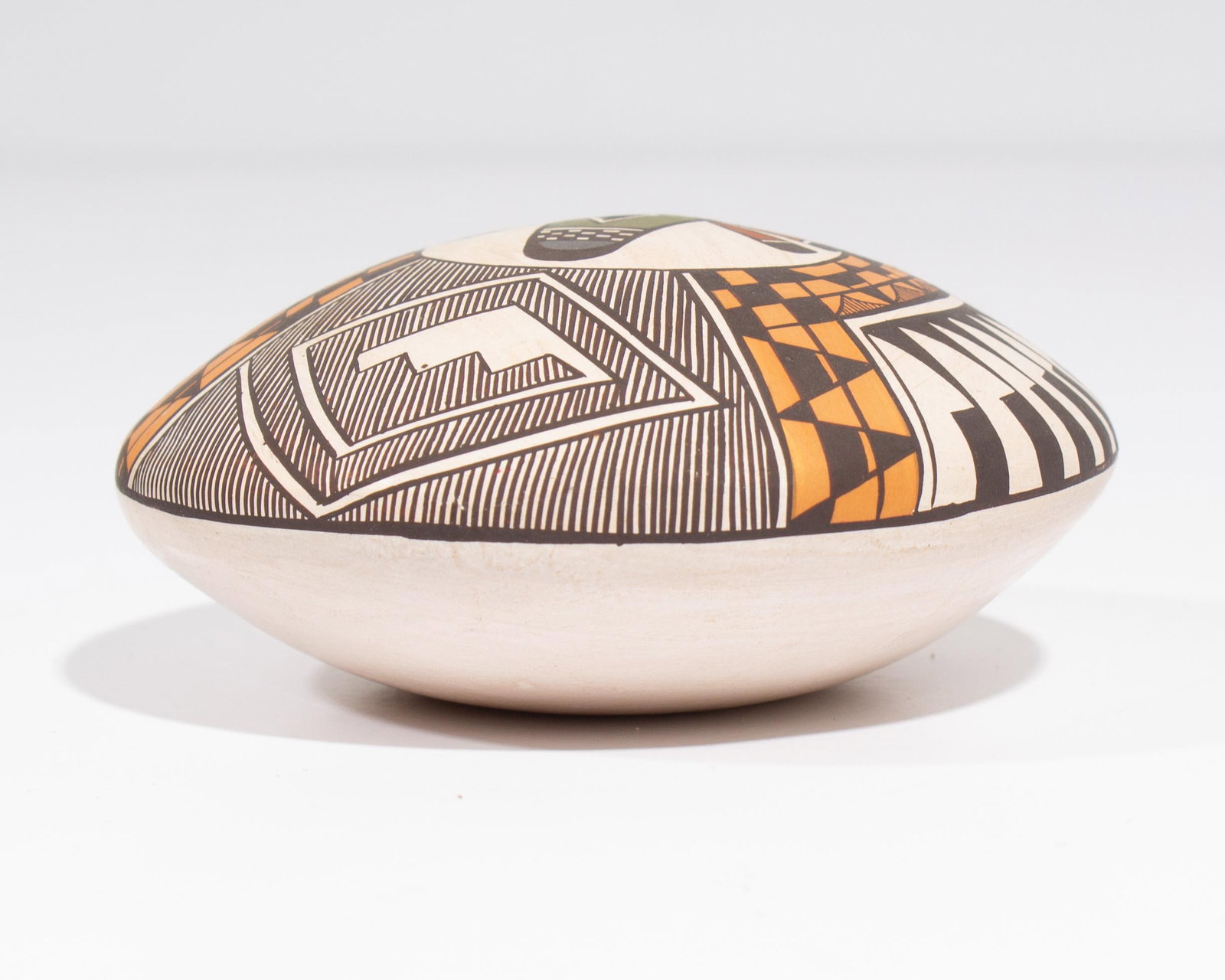Signed Acoma Native America Seed Pot With Bug Design by Diane Lewis - 2