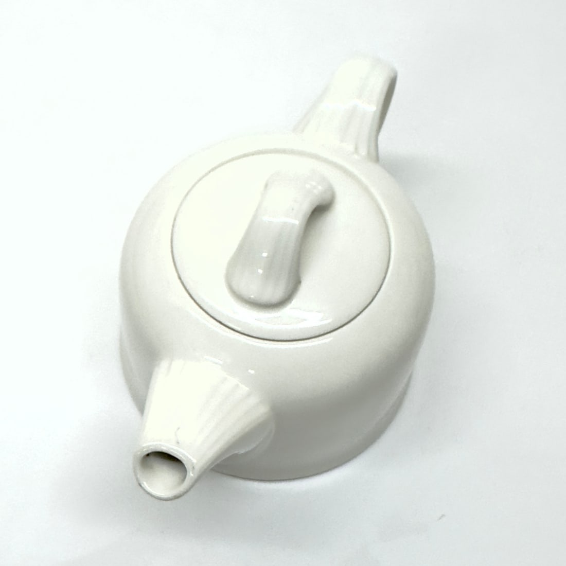 Classic 2-Cup Bone China Adriana Teapot by Villeroy & Bosch, Circa 2000 - 4