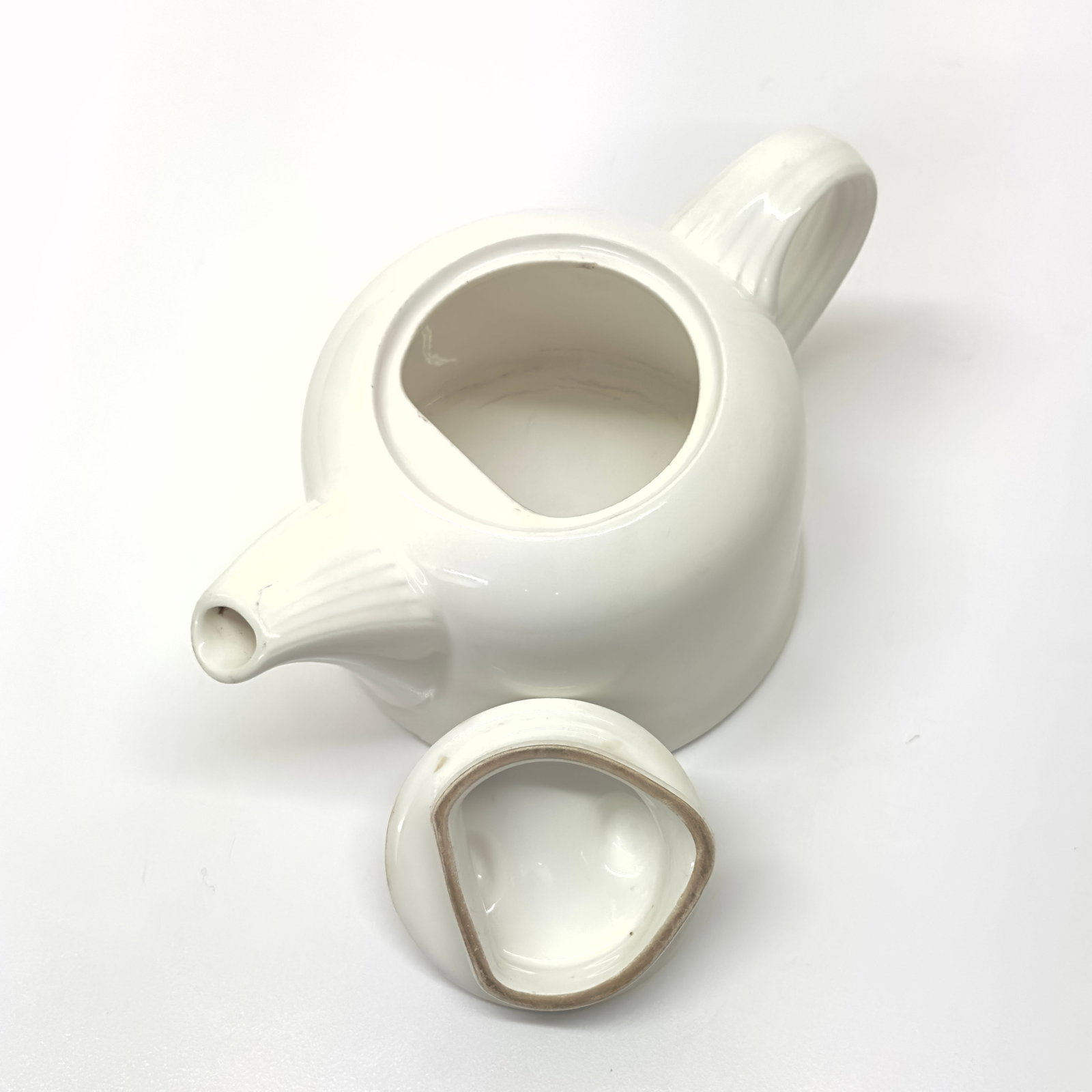 Classic 2-Cup Bone China Adriana Teapot by Villeroy & Bosch, Circa 2000 - 5