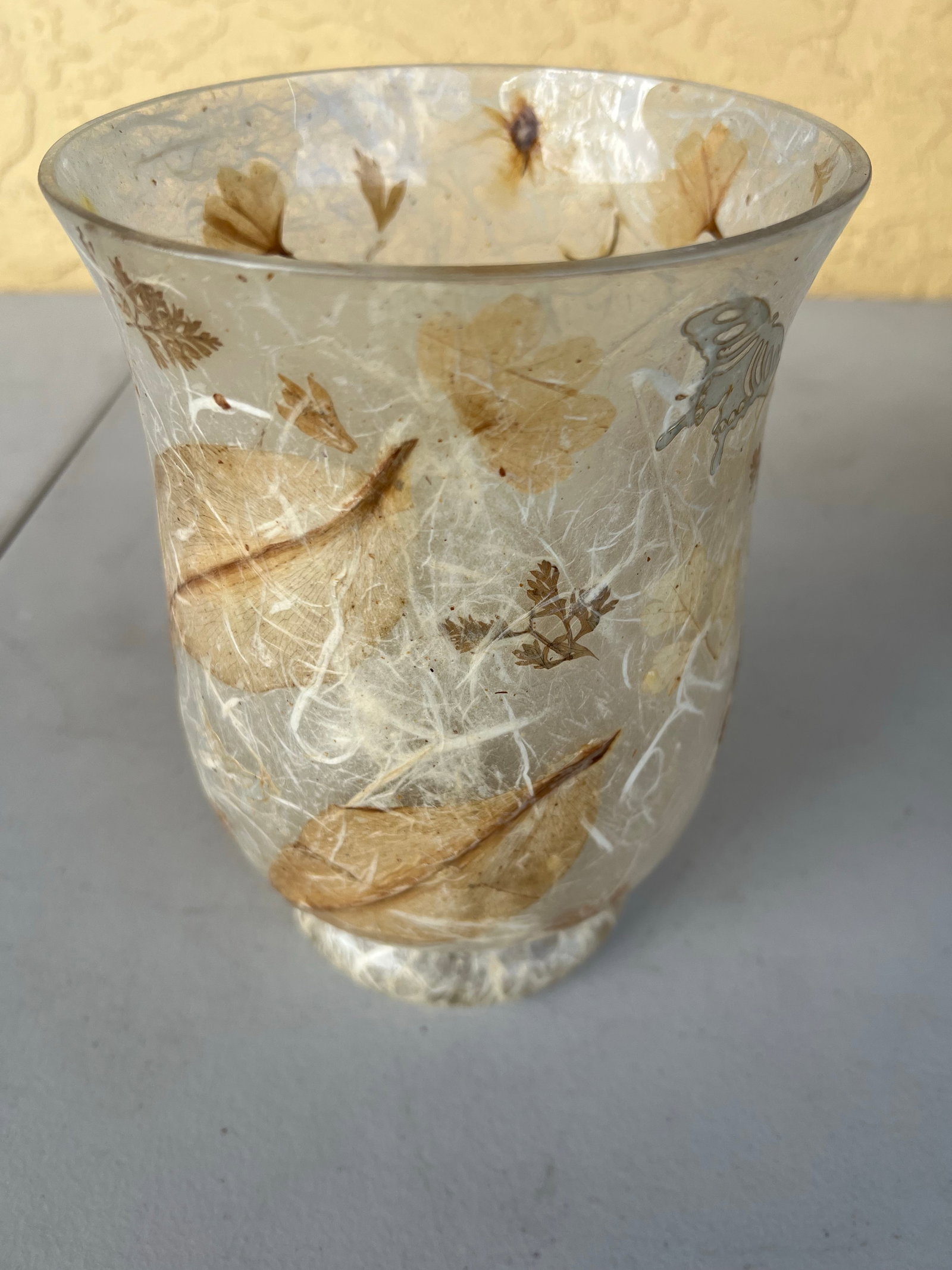 Vintage Glass Vase With Overlay Dried Flowers Signed - 5