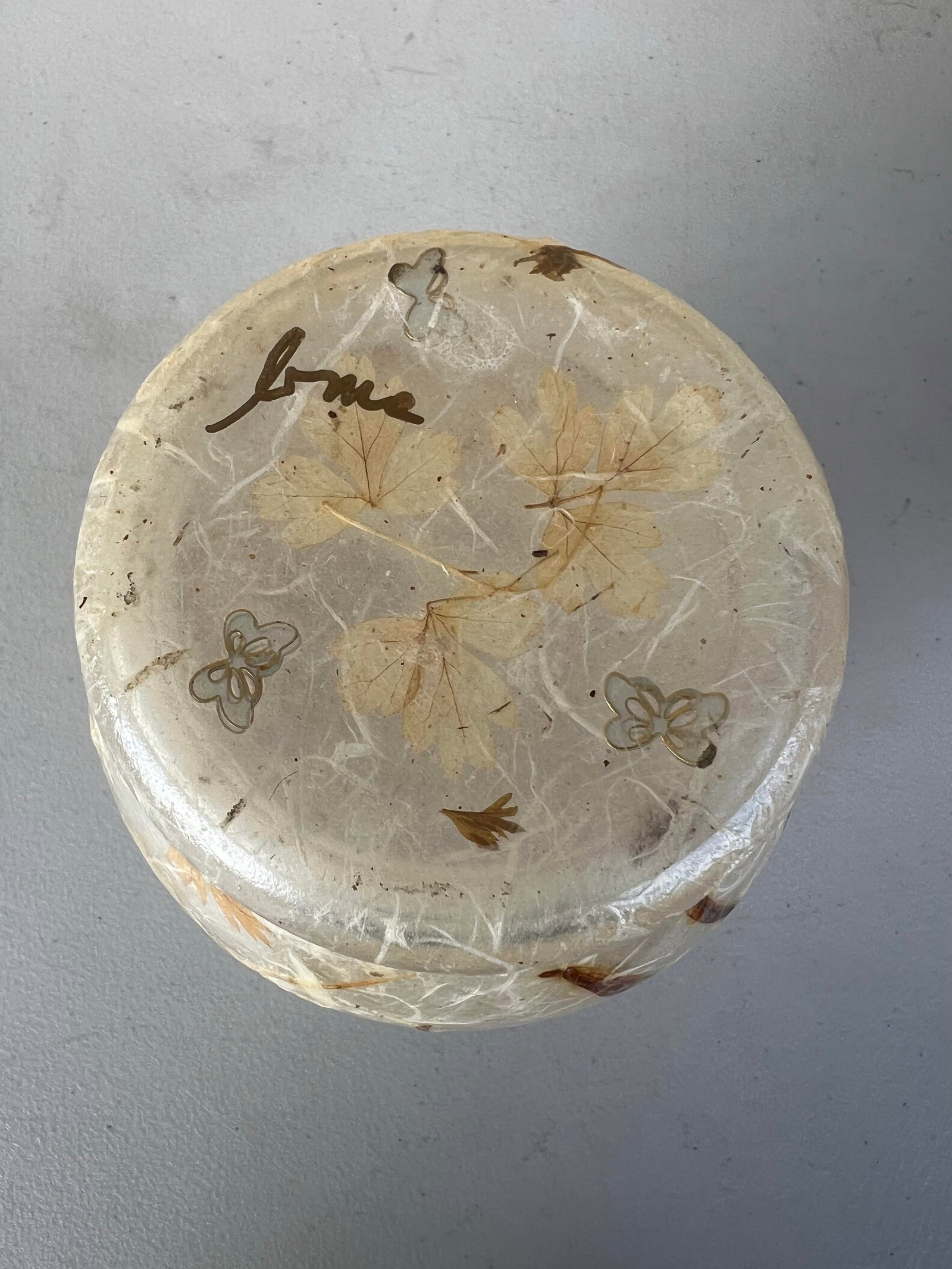 Vintage Glass Vase With Overlay Dried Flowers Signed - 8