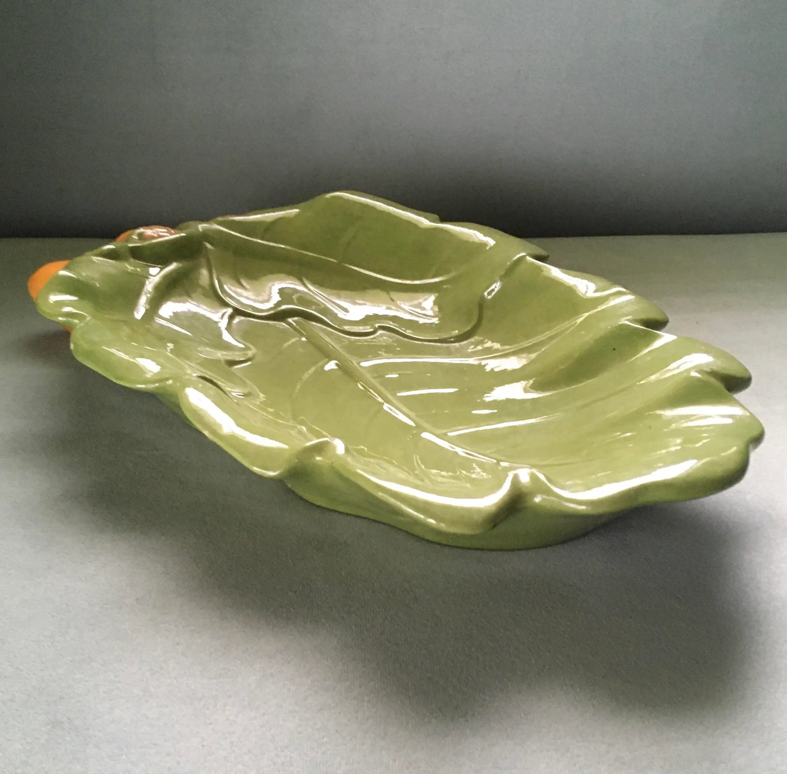Vintage 1960s Green Leaf & Acorn Ceramic Dish - 10