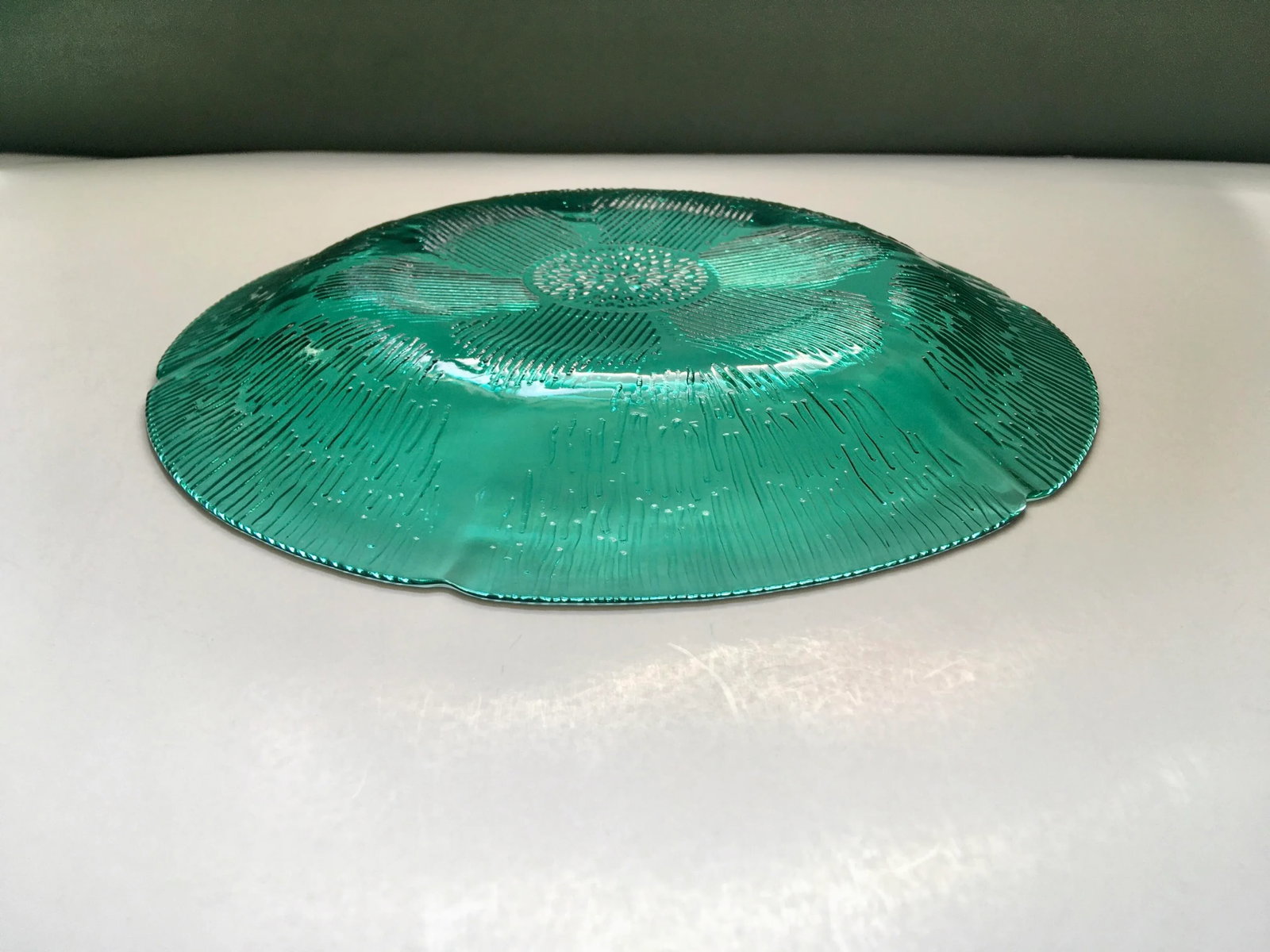 Vintage Forte Crisa Green Glass Plates- Set of 4 - 9