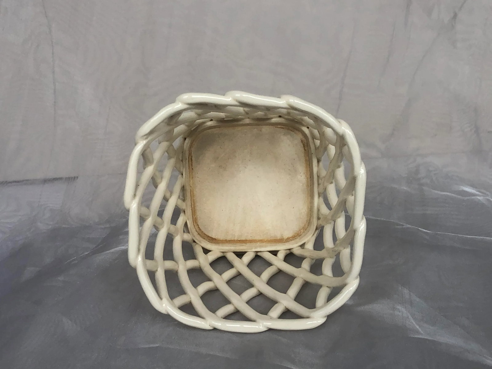 Vintage Woven Lattice Decorative Ceramic Basket Napkin Holder - 7