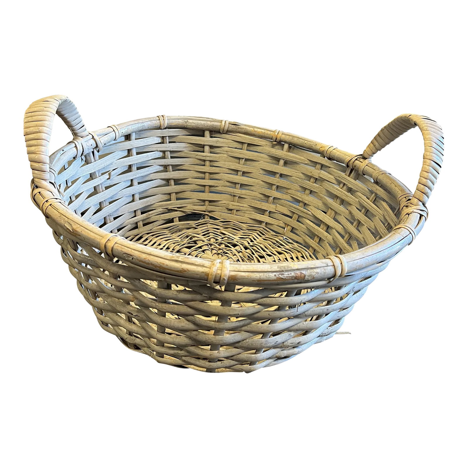20th Century Large Round Wicker Basket: Large white basket with 2 handles measuring 22" x 22". The round basket is 8.5" tall. The wicker basket has 2 side handles stand. The height with the handles are 12" from the ground. Condition: Altera
