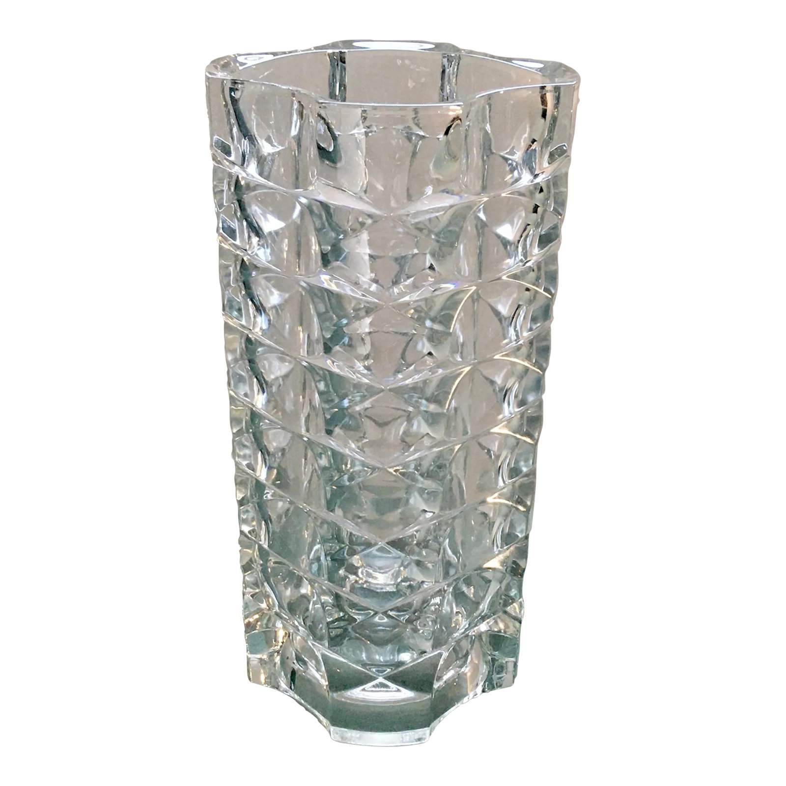 J. Durand Cristal D'Arques Geometric Crystal Vase: An interesting modern patterned glass vase that looks great empty or full of fresh blooms and handles light beautifully. Ships within 1-2 days using USPS. All items packed with care. Please contact us