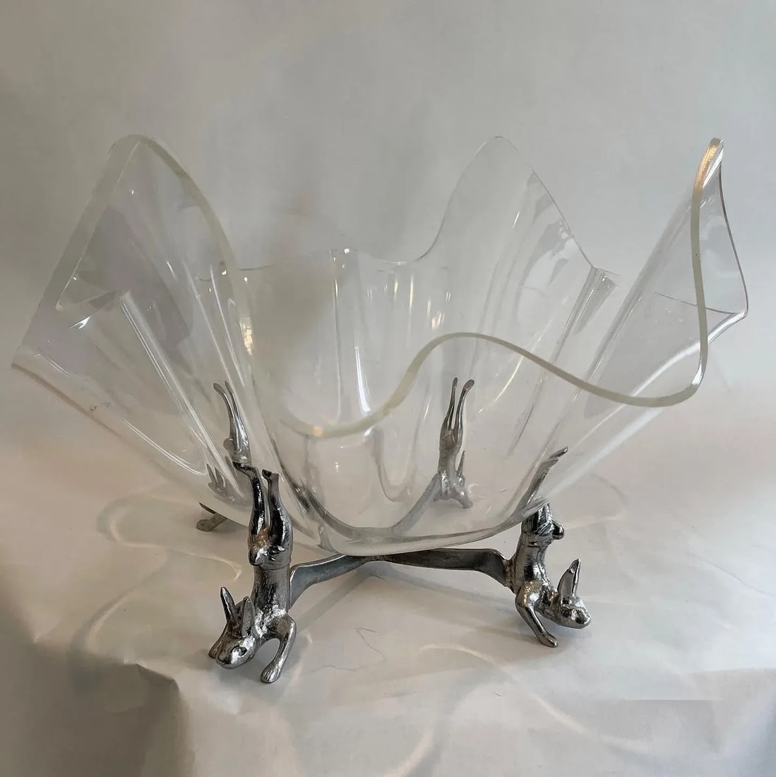 Vintage Arthur Court Acrylic Handkerchief Bowl With Rabbit Stand - 9