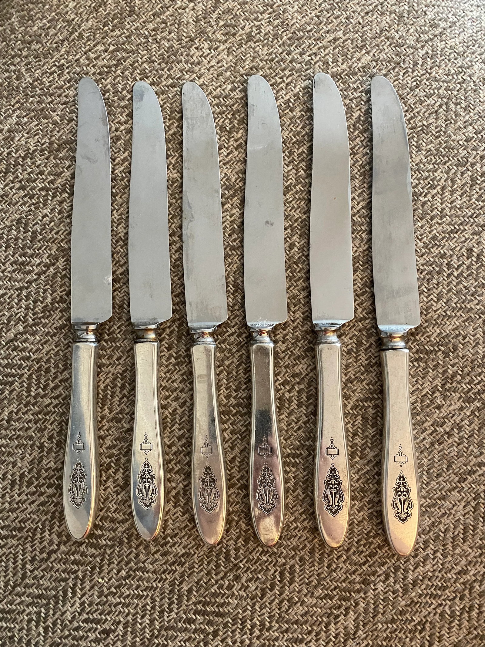 1920s Oneida Bird of Paradise Silverplate Deluxe Stainless Blade With Bolster- Knife Set of 6 - 7