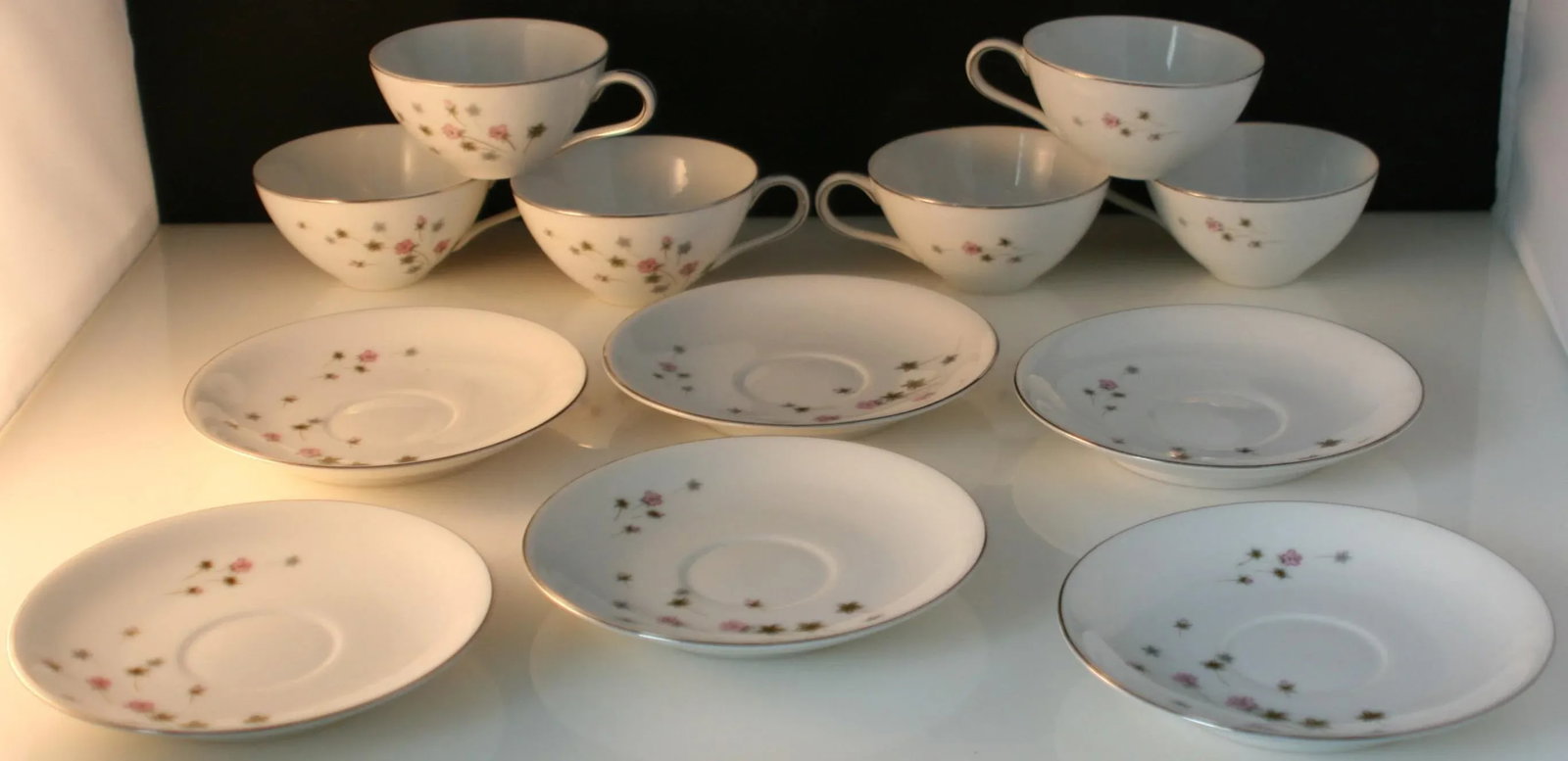 Mid Century Summit China Japan Floral Pink Lily Luncheon Dessert Set -18 Pieces - 4