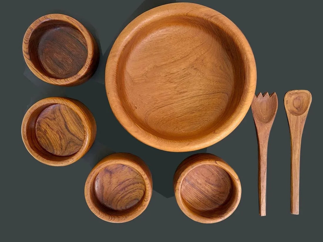 1970s Teak Wood Salad Bowls and Serving Utensils, Set of 7 - 7
