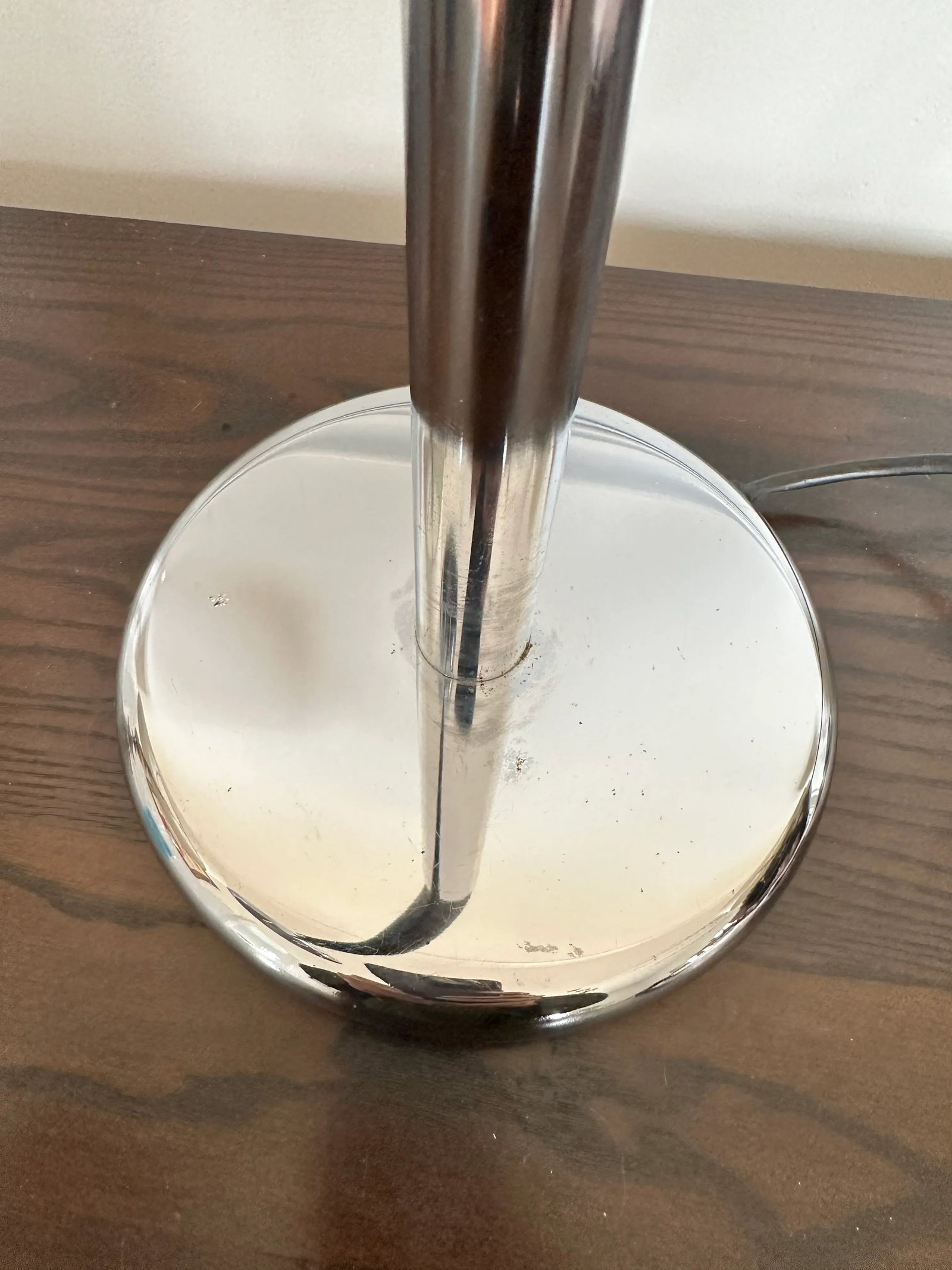 French Mid-Century Chrome and Adjustable Plastic Arm Desk Lamp - 3