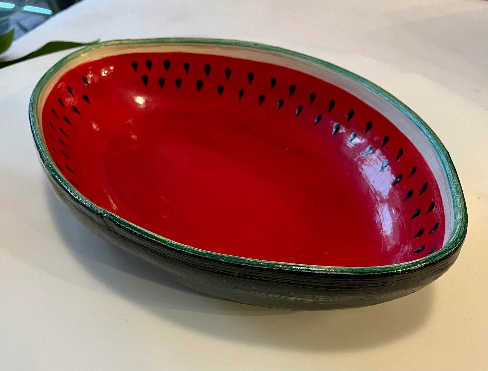 1970's Trompe-l'Oeil Folk Art Watermelon Bowl - 2
