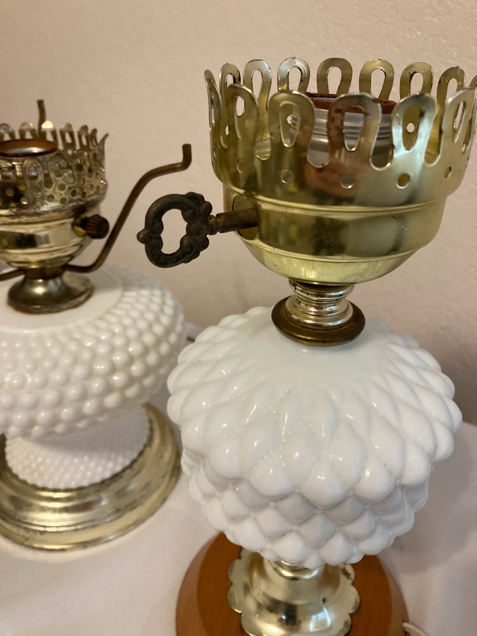 Vintage 1950s Milk Glass Hobnail Mismatched Lamps, Set of 2 - 4