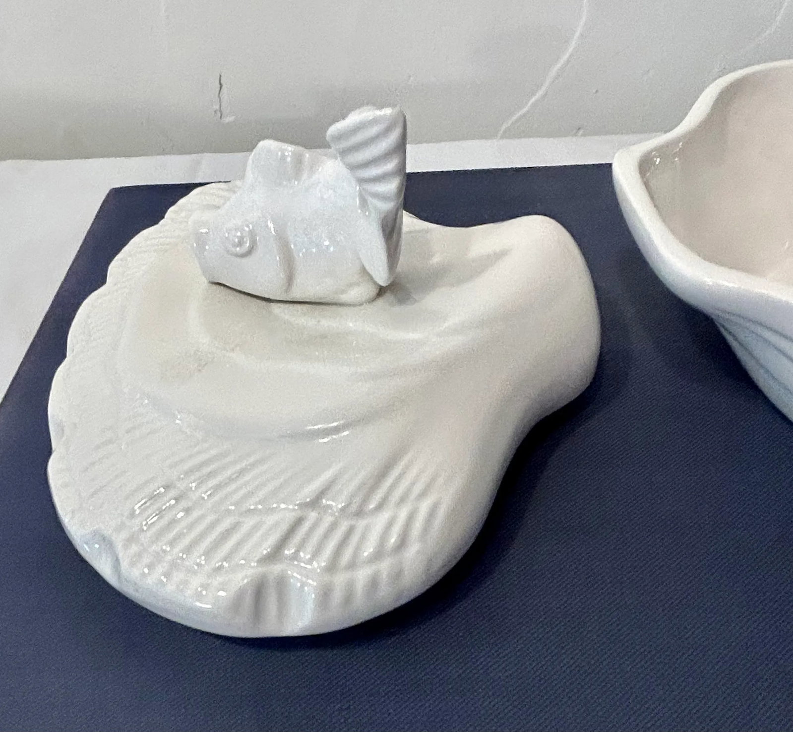 Vintage White Seashell Ceramic Dish With Koi Fish Handled Lid - 3