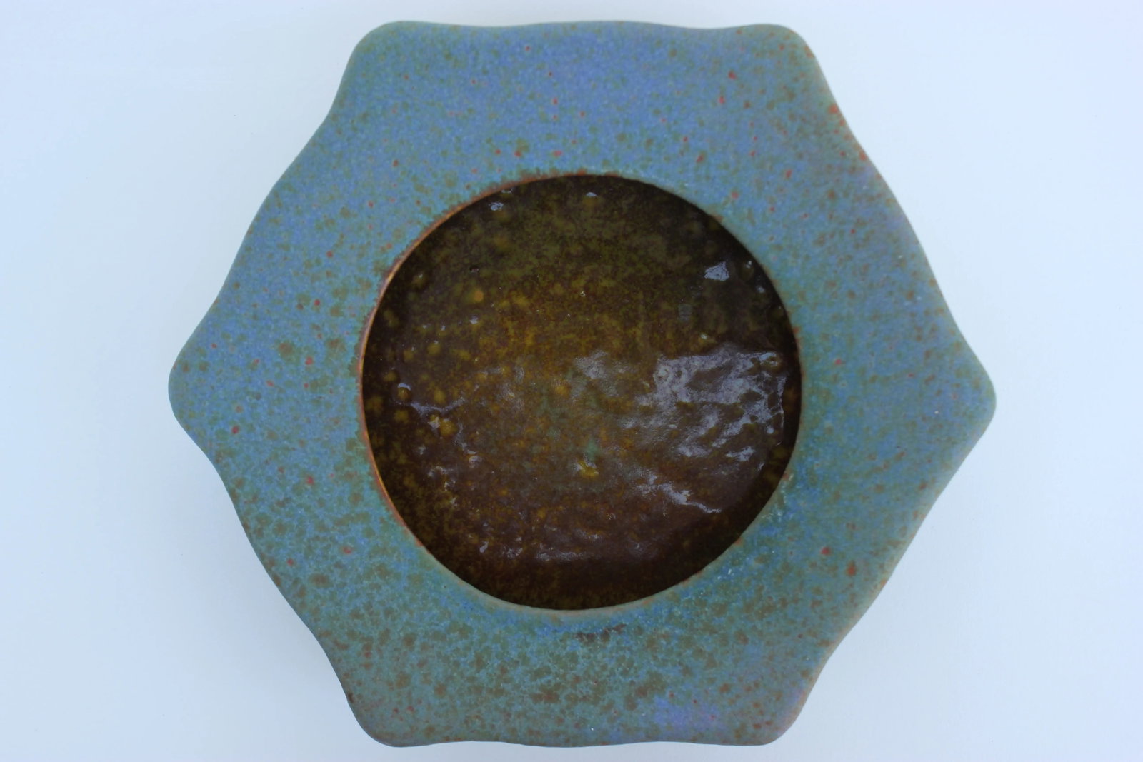 Honeycomb Italian Art Pottery Bowl - 2