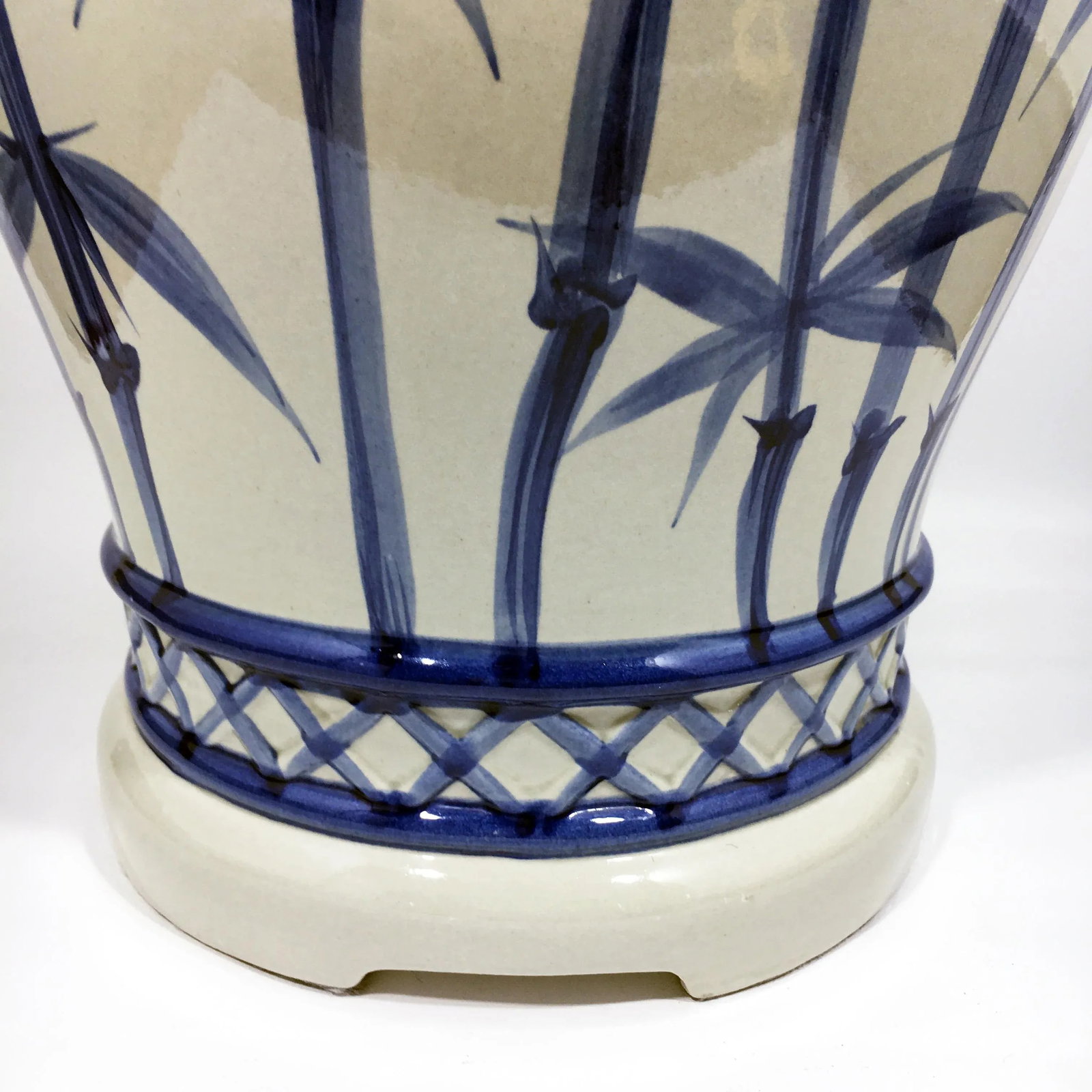 1970s Vintage Bamboo Hand Painted Ceramic Lamp - 4