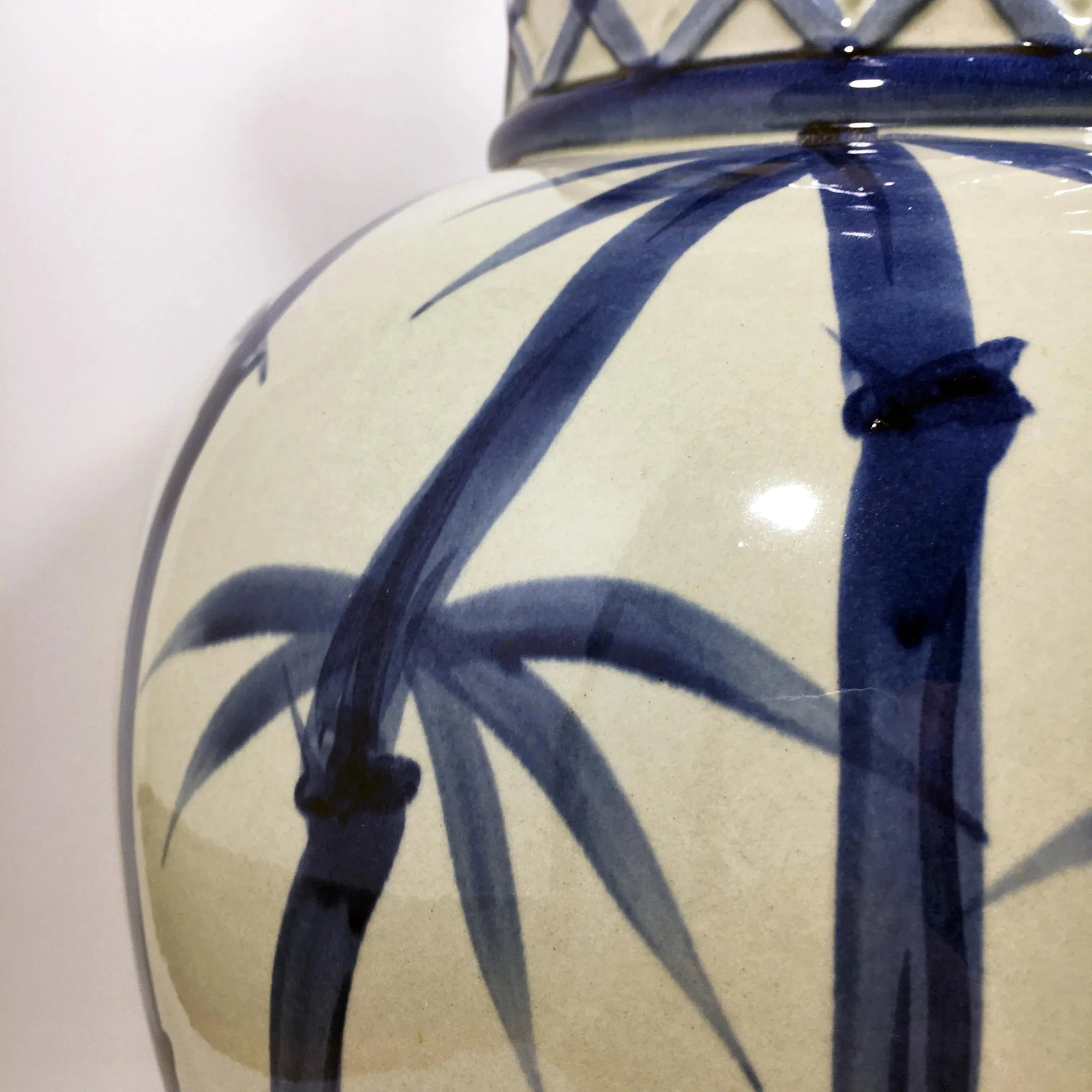 1970s Vintage Bamboo Hand Painted Ceramic Lamp - 5