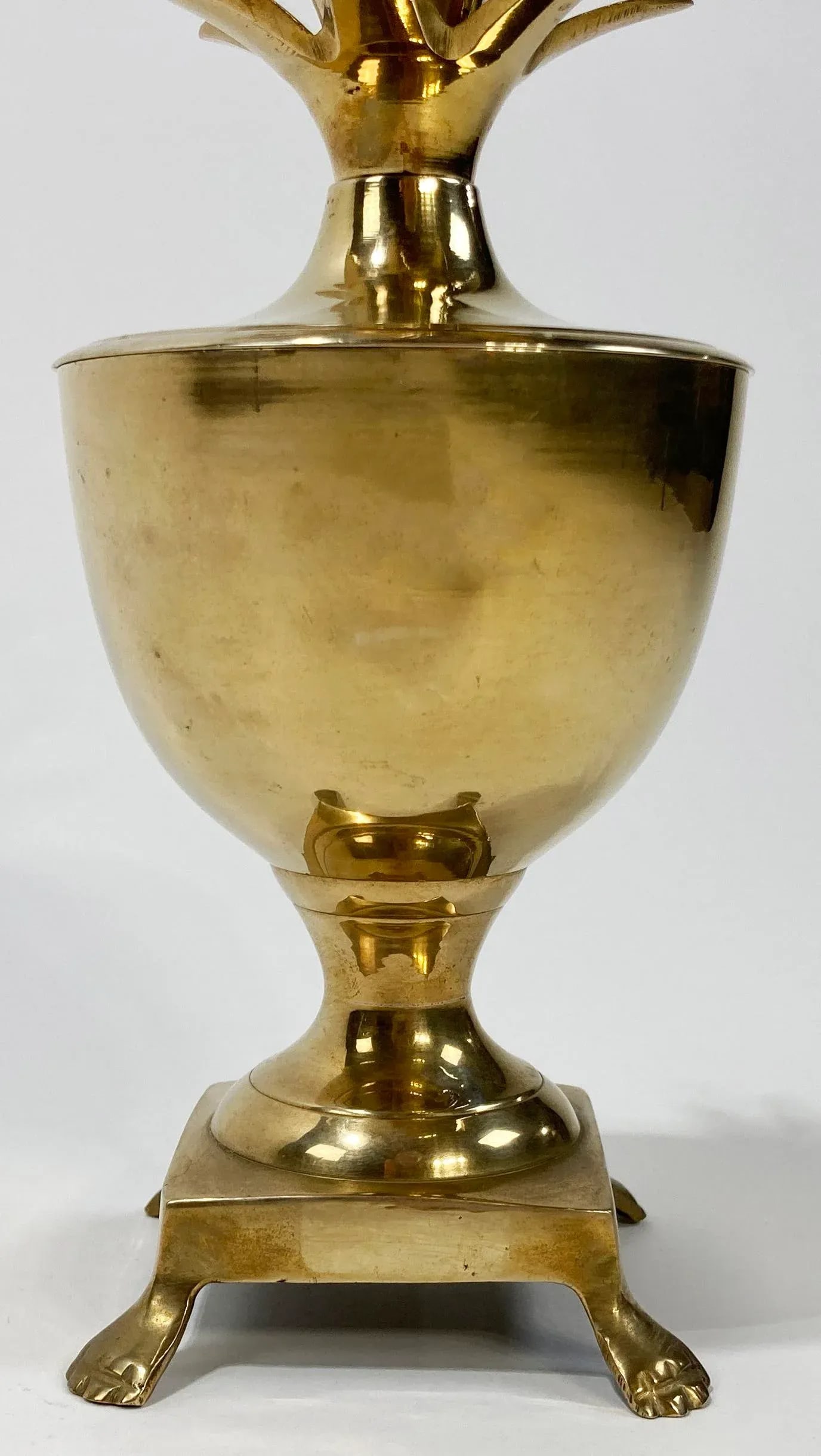 Vintage Hollywood Regency Style Brass Pineapple Urn - 6