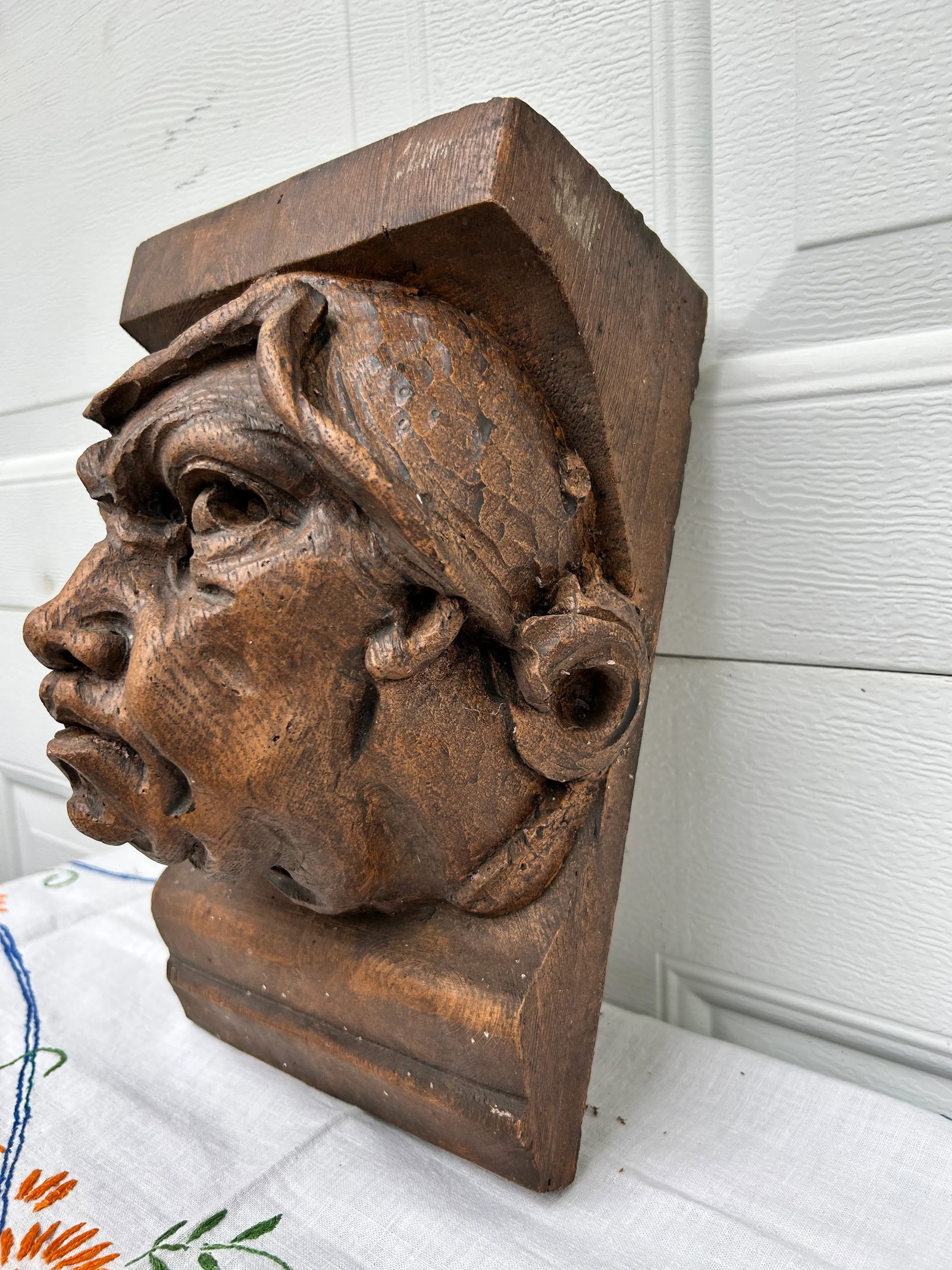 Mid 20th Century Plaster Head Corbel - 2