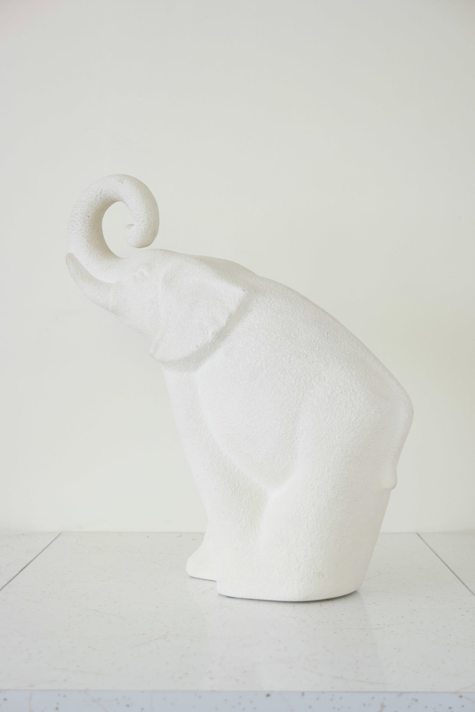 1960s Art Nouveau Royal Haeger Ceramic Elephant Figurine/Sculpture - 3
