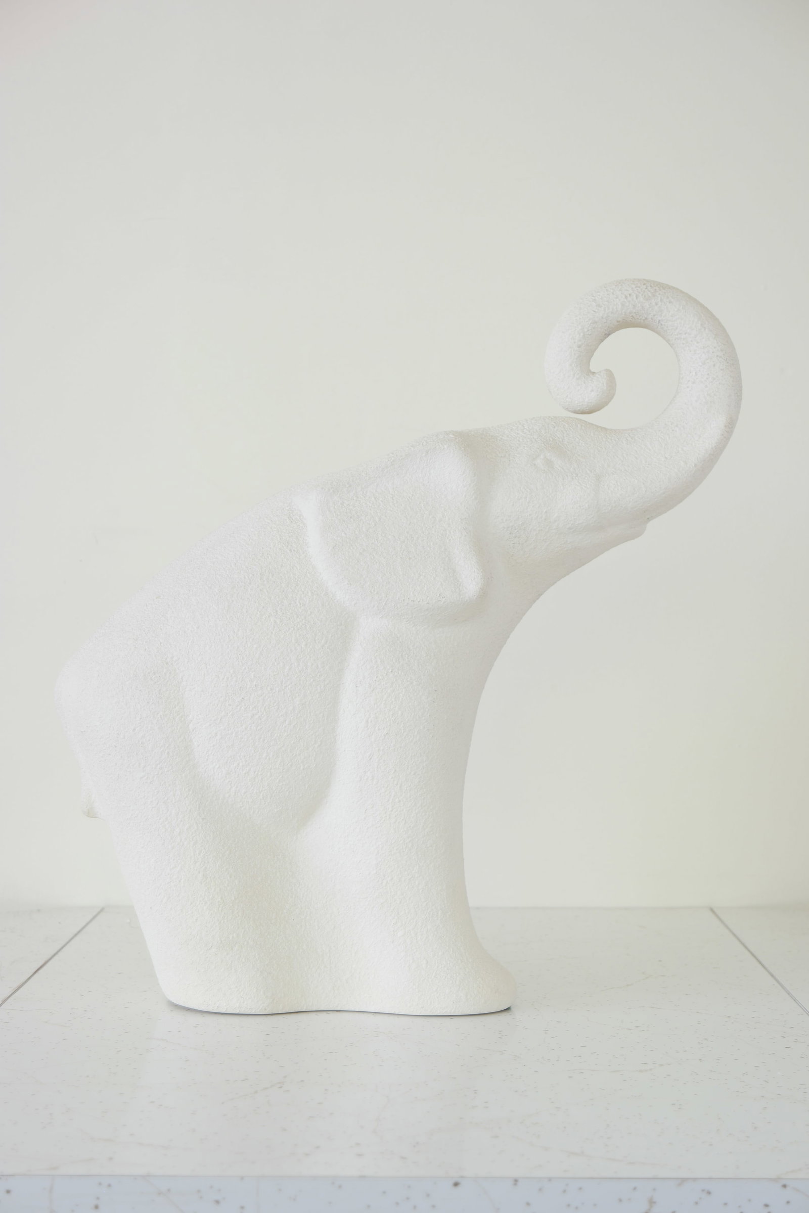 1960s Art Nouveau Royal Haeger Ceramic Elephant Figurine/Sculpture - 6