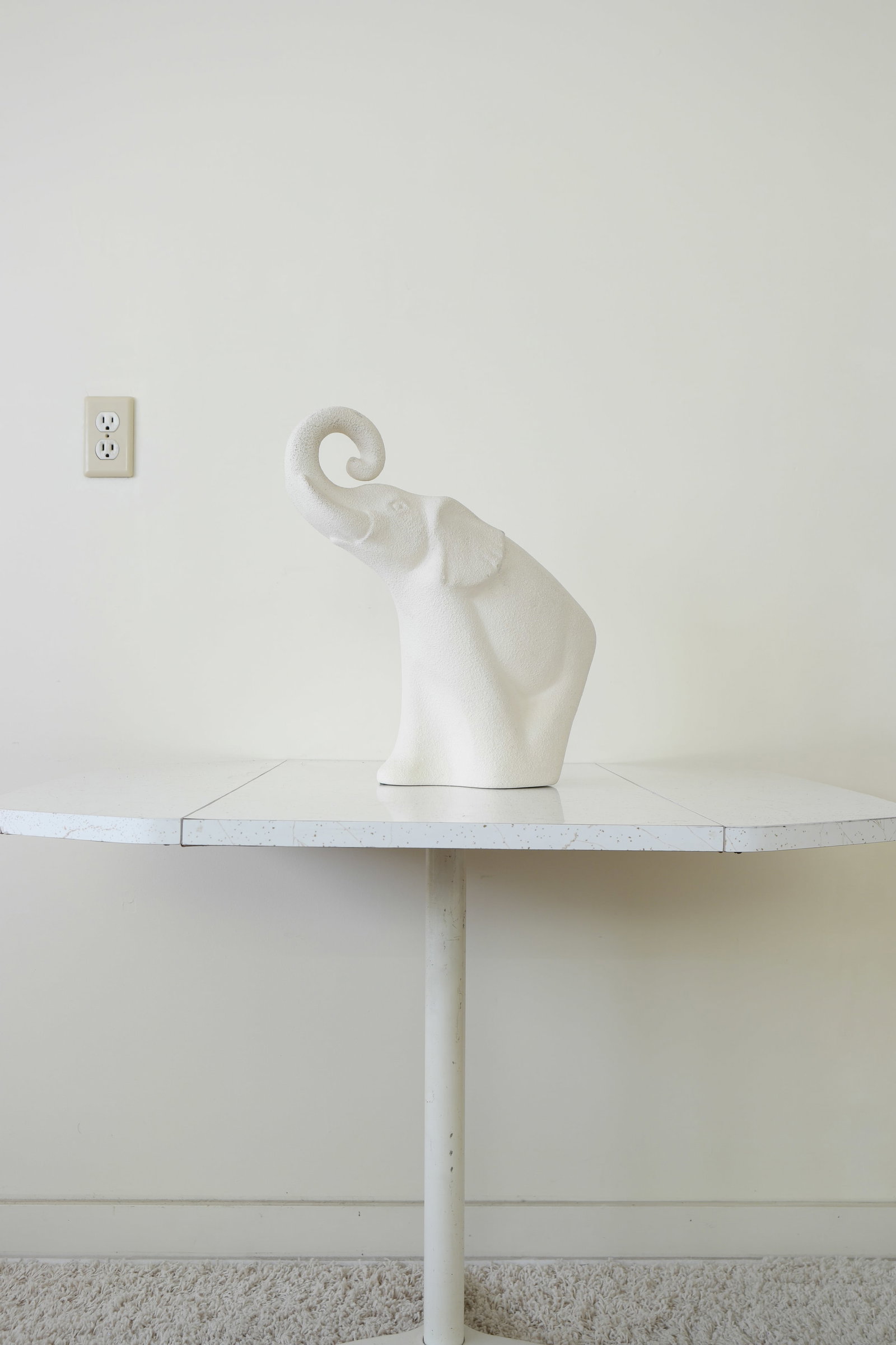 1960s Art Nouveau Royal Haeger Ceramic Elephant Figurine/Sculpture - 9