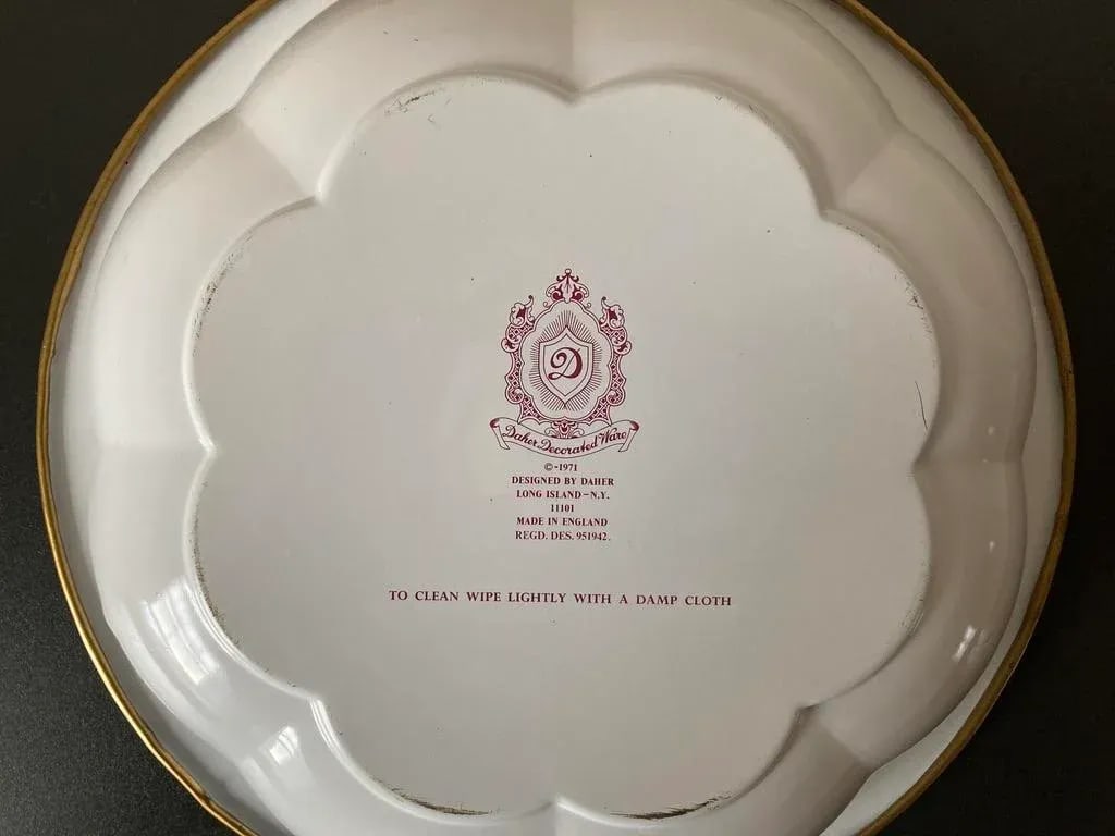 English Victorian Red Roses Toleware Bowl, Plate or Tray by Daher- Large - 10