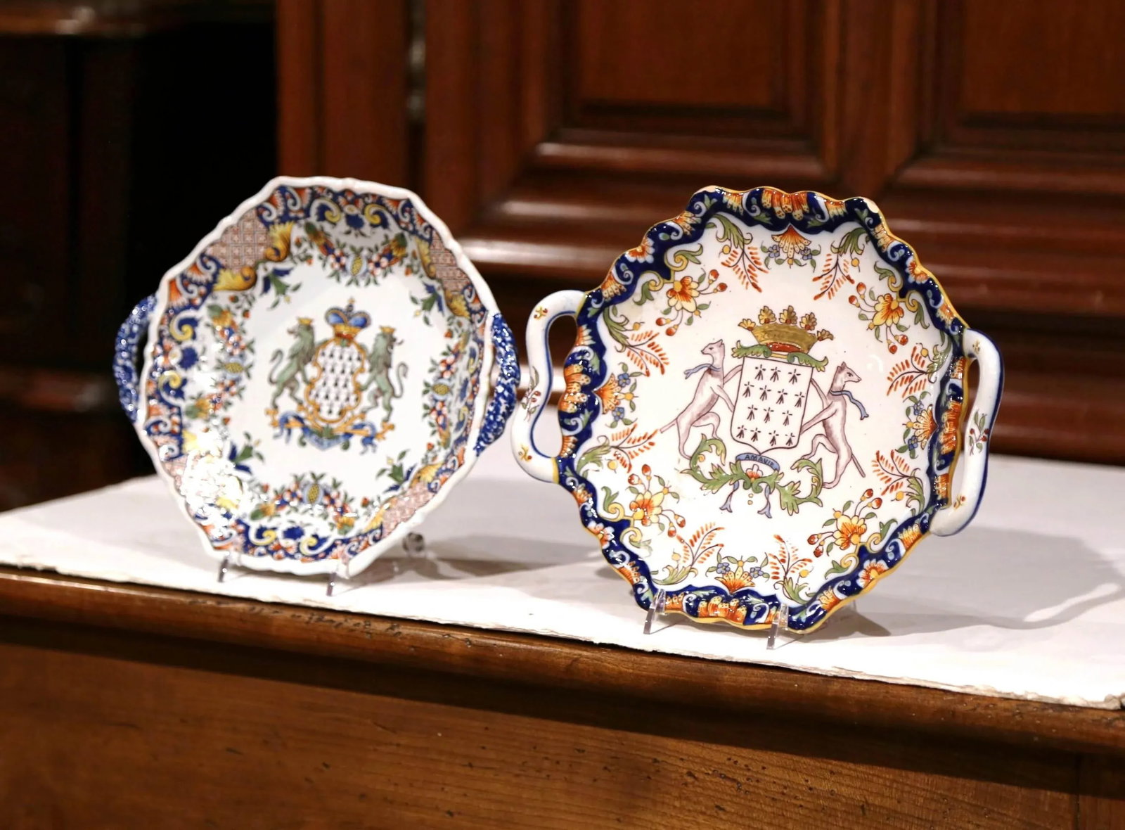 Two Mid-20th Century French Hand-Painted Faience Decorative Plates From Brittany - 2