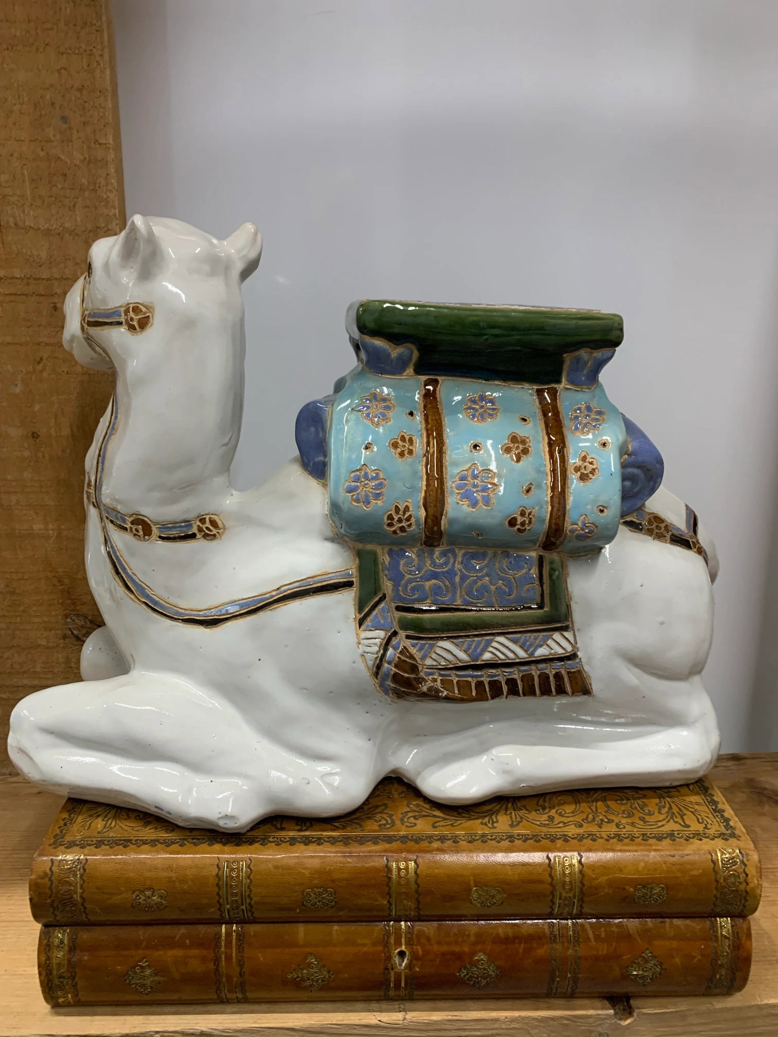Vintage 1960's Glazed Ceramic Camel Plant Stand - 4