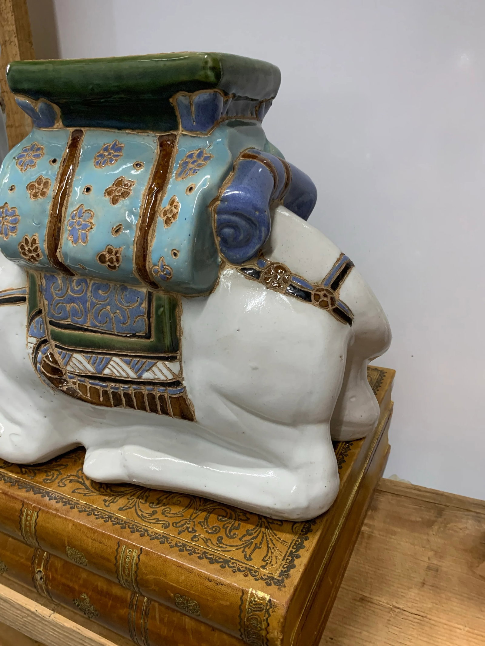Vintage 1960's Glazed Ceramic Camel Plant Stand - 5