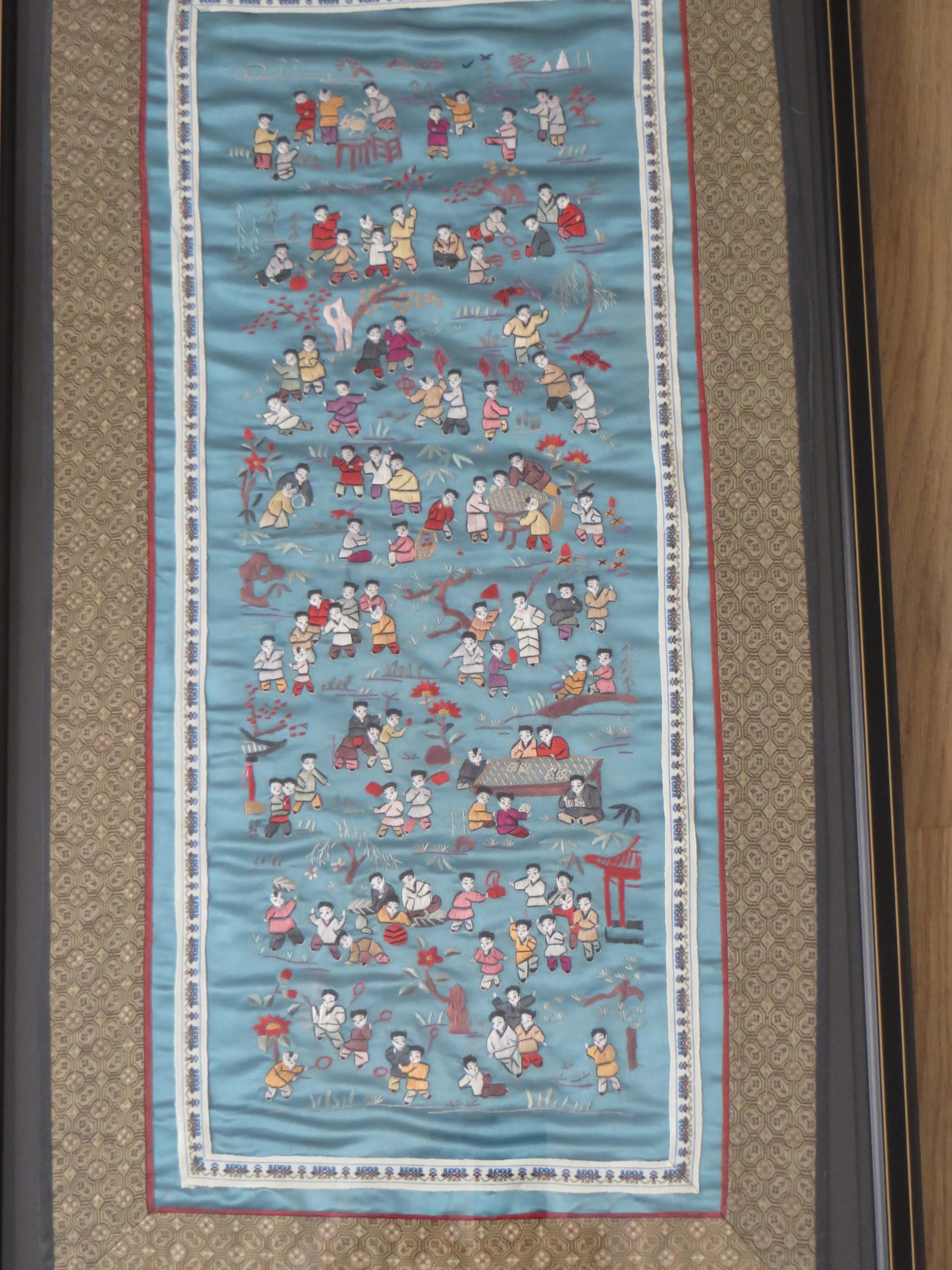 Reproduction Chinese Silk Embroidery Playing Children Motif Textile Art - 2
