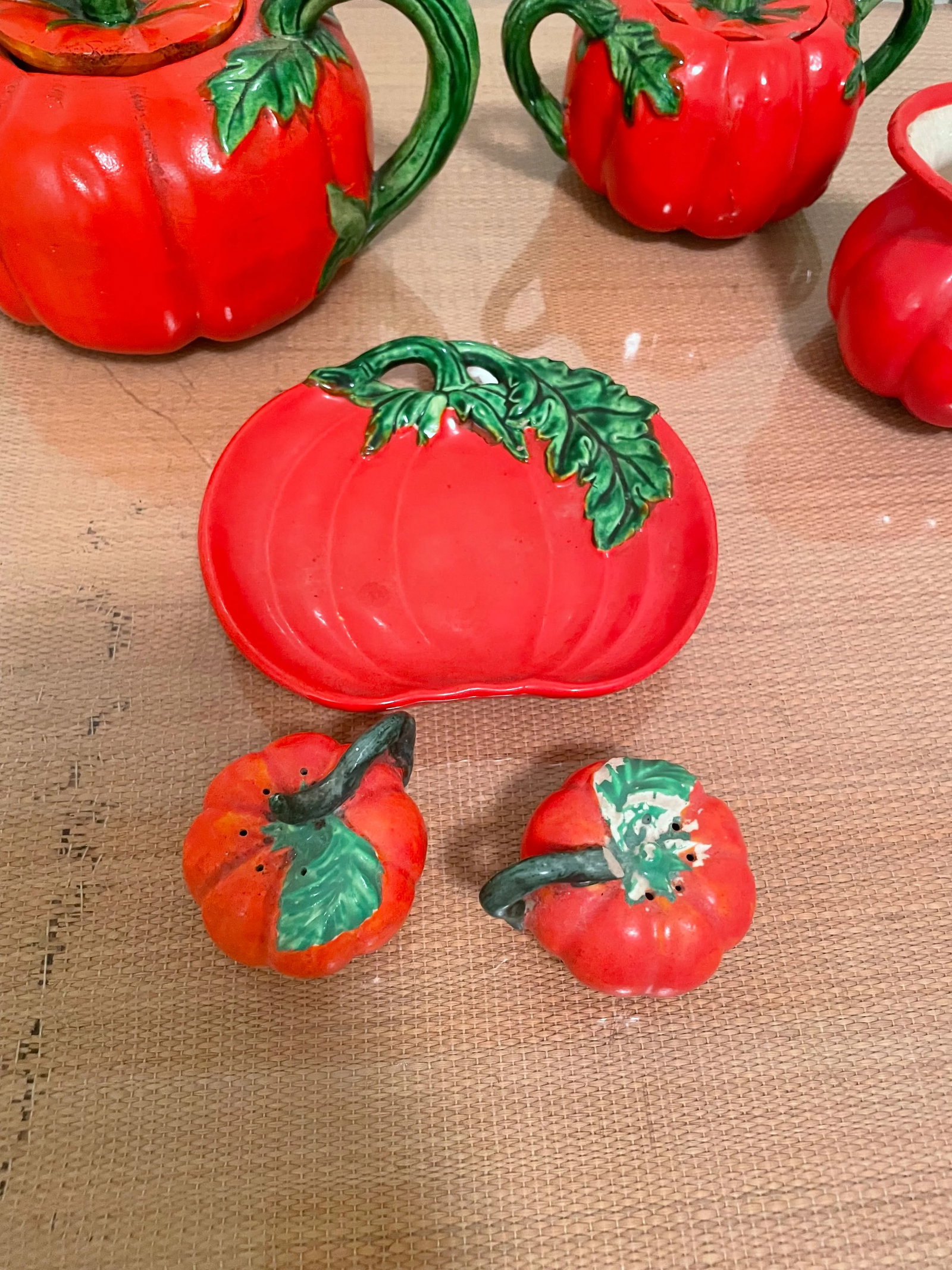 Vintage Tomato Breakfast Set - 8