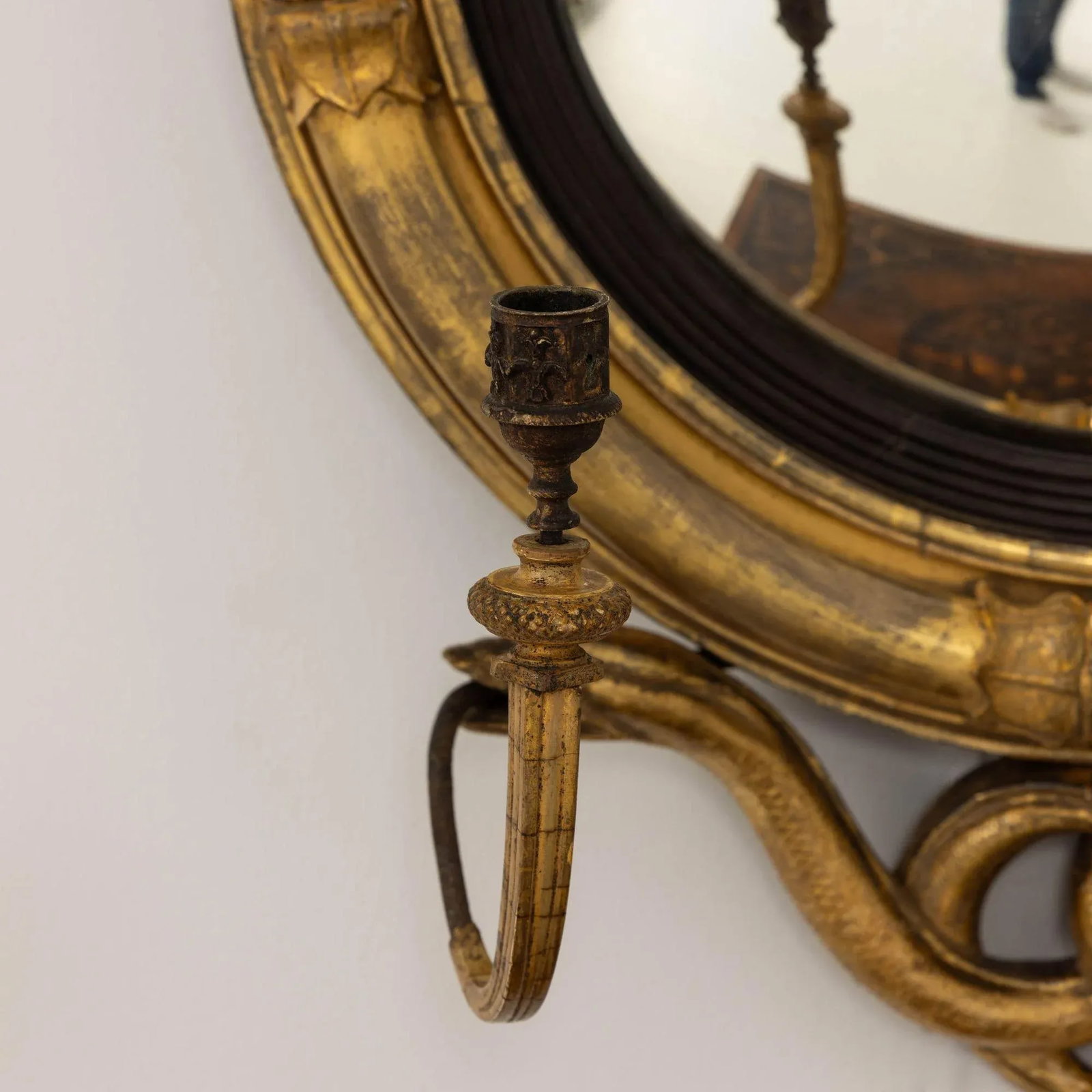 19th Century English Regency Convex Mirror in Original Giltwood - 4