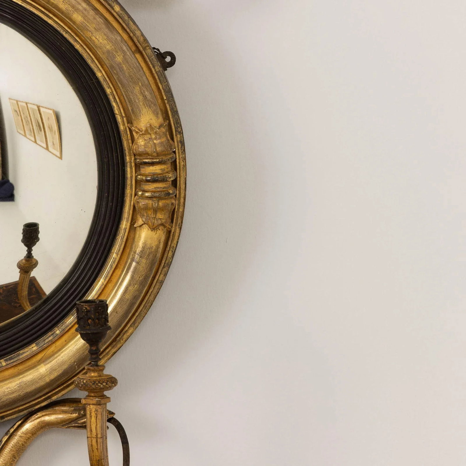 19th Century English Regency Convex Mirror in Original Giltwood - 6