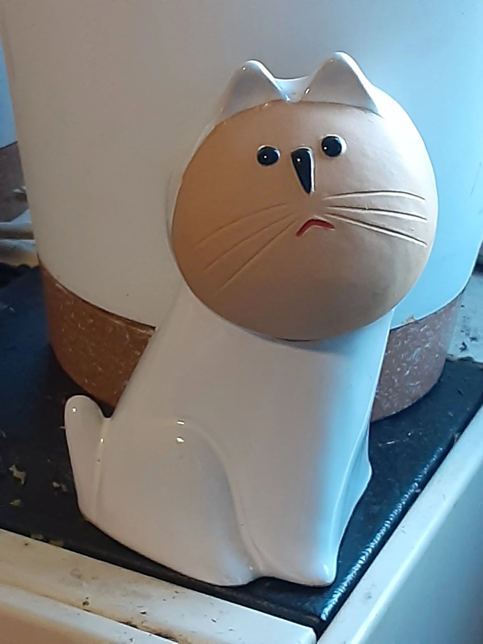 1964 Mid-Century Modern Marked Takashimaya Japenese Cat Chopstick/Pen/Pencil Holder - 2