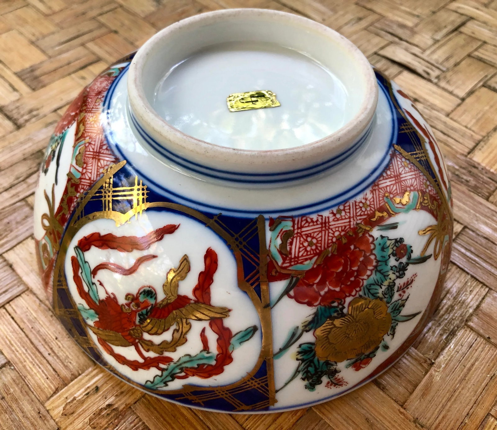 Japanese Hand-Painted Gilt Porcelain Imari Bowl - 6