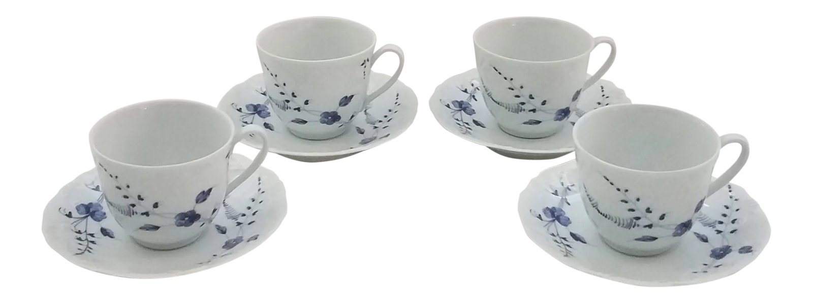1940s Limoges Authentique Porcelaine Du Lys Royal 4 Cups and Saucers - Set of 8: A Vintage Mystery Gift w/ Your order. Limoges Fine Porcelain Cups and Saucers. The Pattern is Rare and Limited. Each Piece is a Work of Art, Stunning and Delicate! All 8 Pieces are Clearly Marked on t