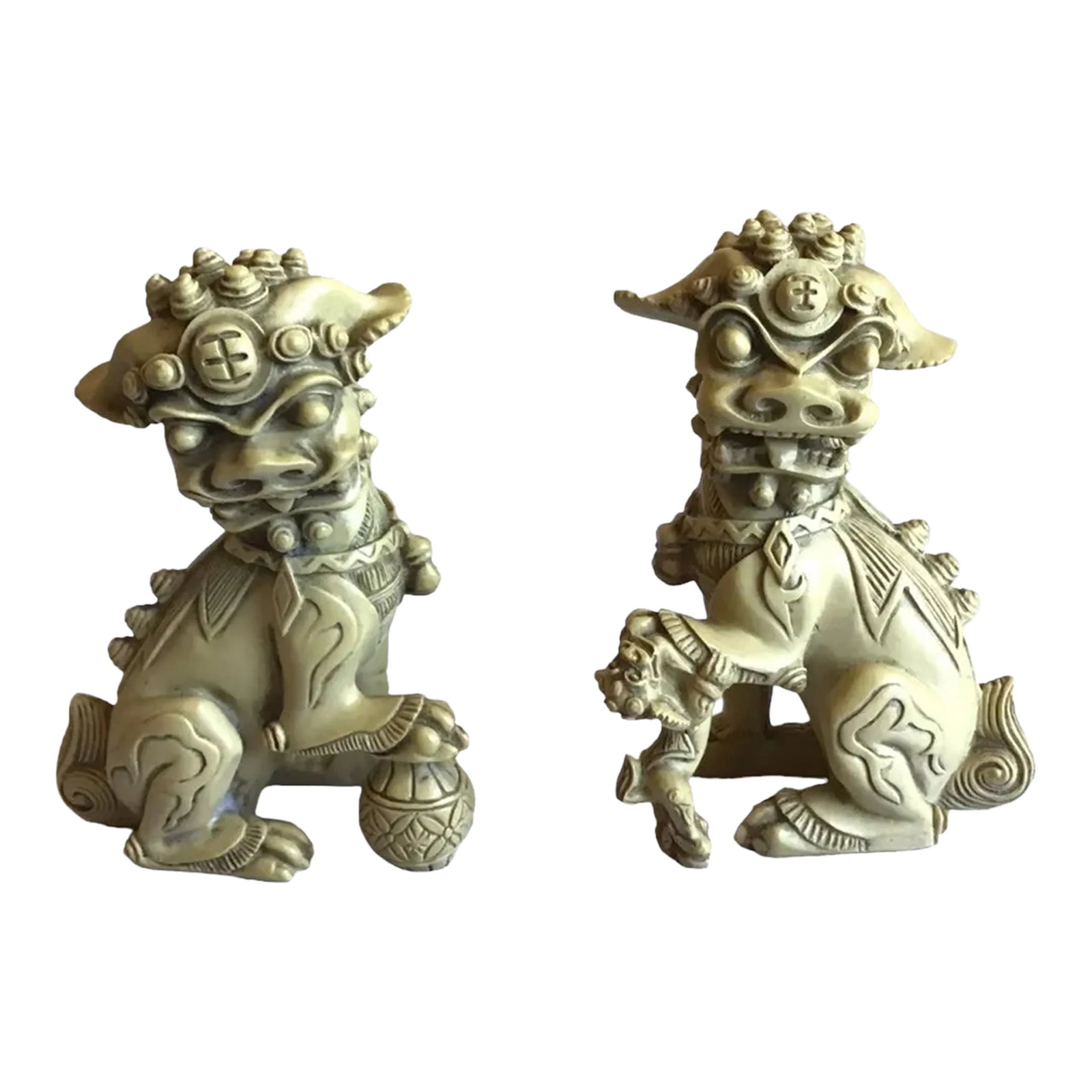 Vintage Asian Chinese Ivorine Cream Resin Foo Dog Temple Altar Figurines - a Pair: A great vintage Asian Chinese Ivorine cream resin Foo Dogs temple altar figurines. Please see pictures for condition. Measures 4.5"h x 3"l x 1.5"h. A must have. Condition: Alterations: Original