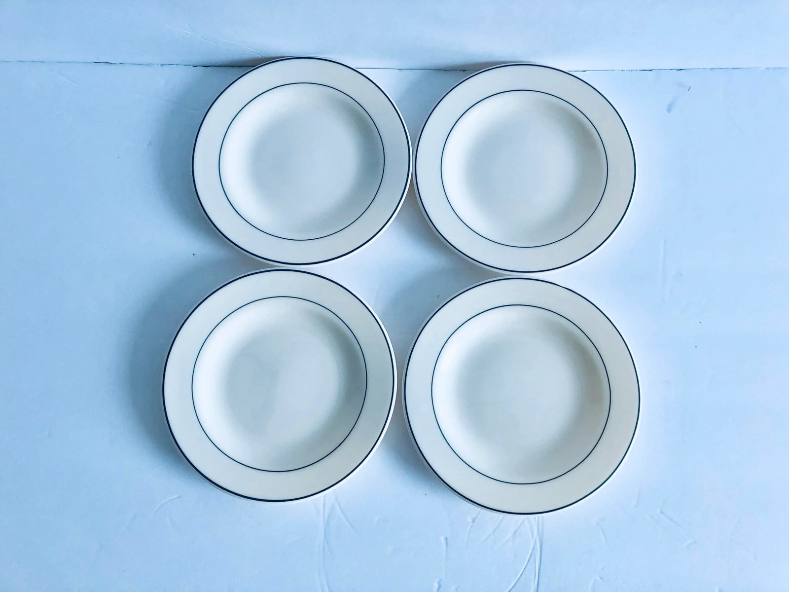 Modern Arcopal France Gastronomie Dessert/ Bread Plates 4 - 5