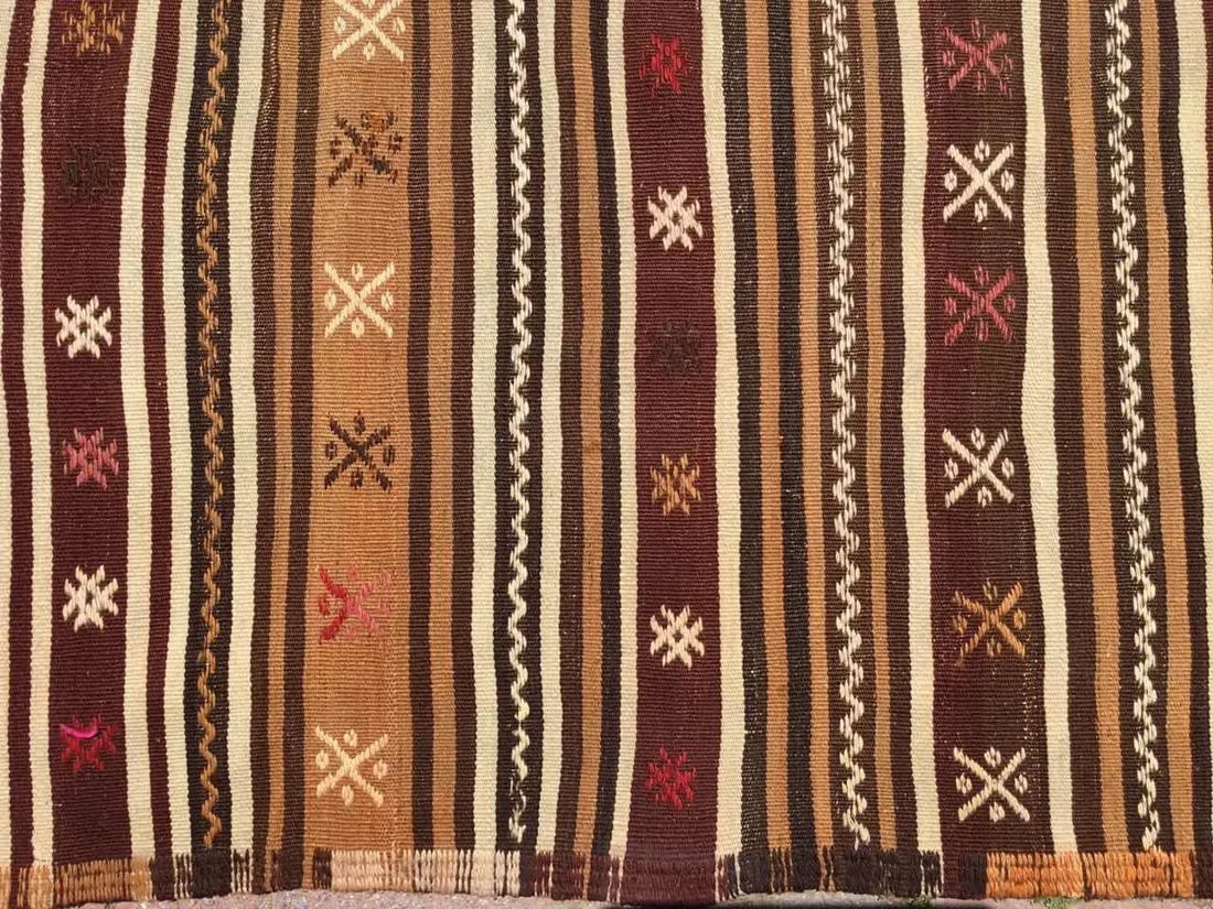1960s Earth Toned Kilim Rug - 55" X 77" - 6